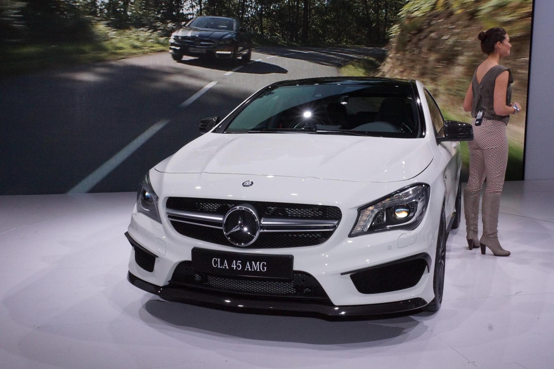 Images: Mercedes-Benz CLA 45 AMG New York Auto Show 2013
