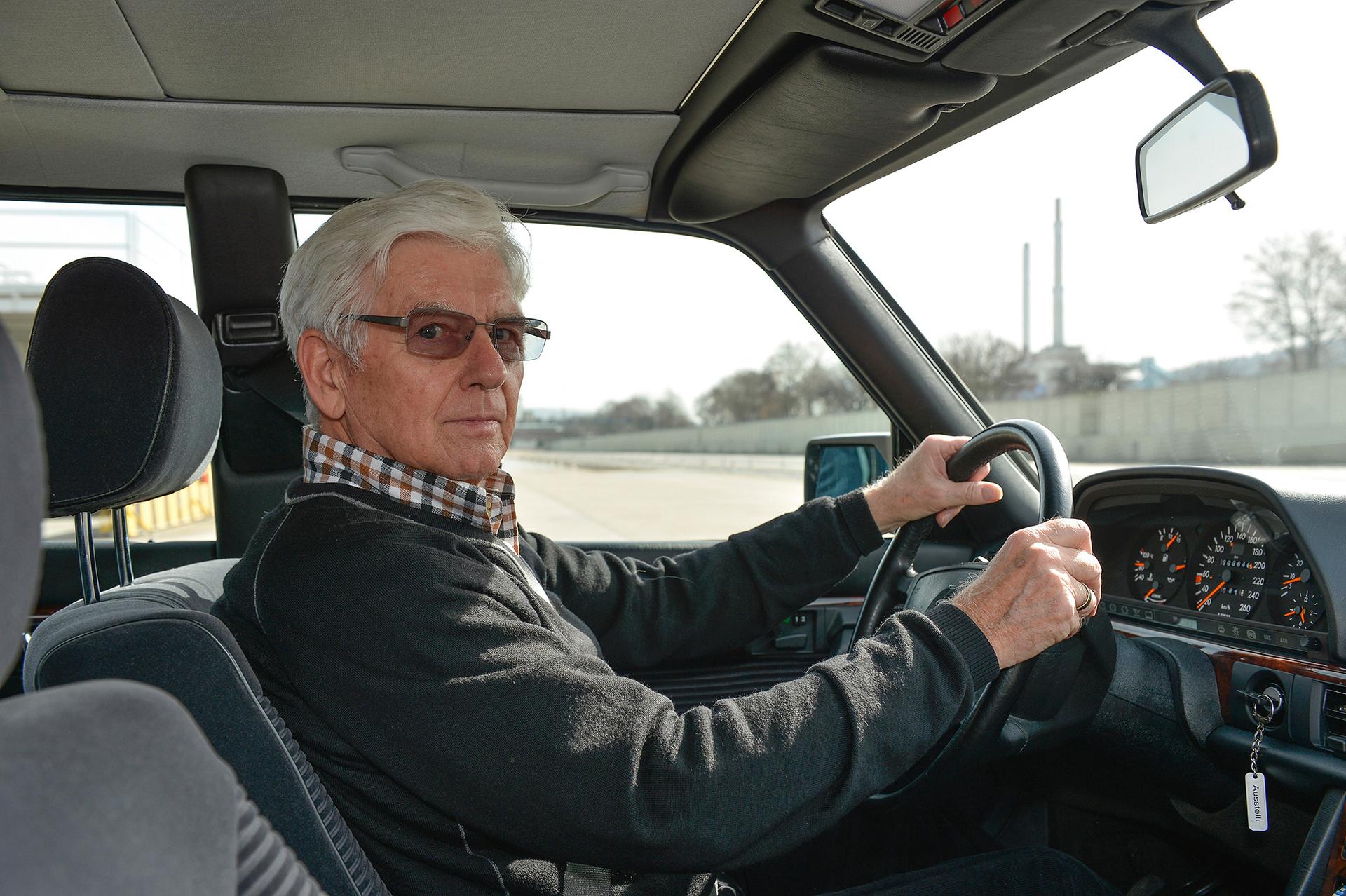 Mercedes-Benz S-Class: The shaping force of modern safety engineering: Professor Guntram Huber