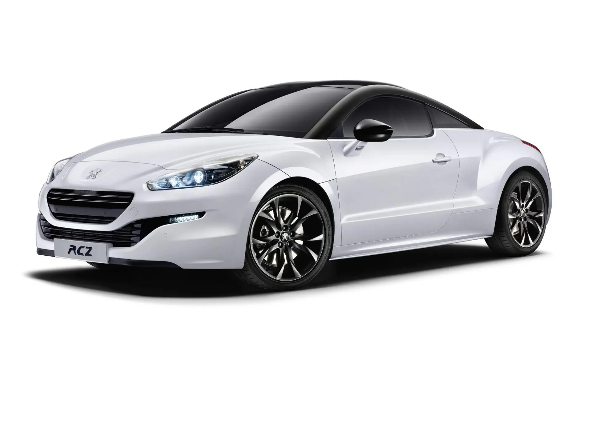 White Peugeot RCZ