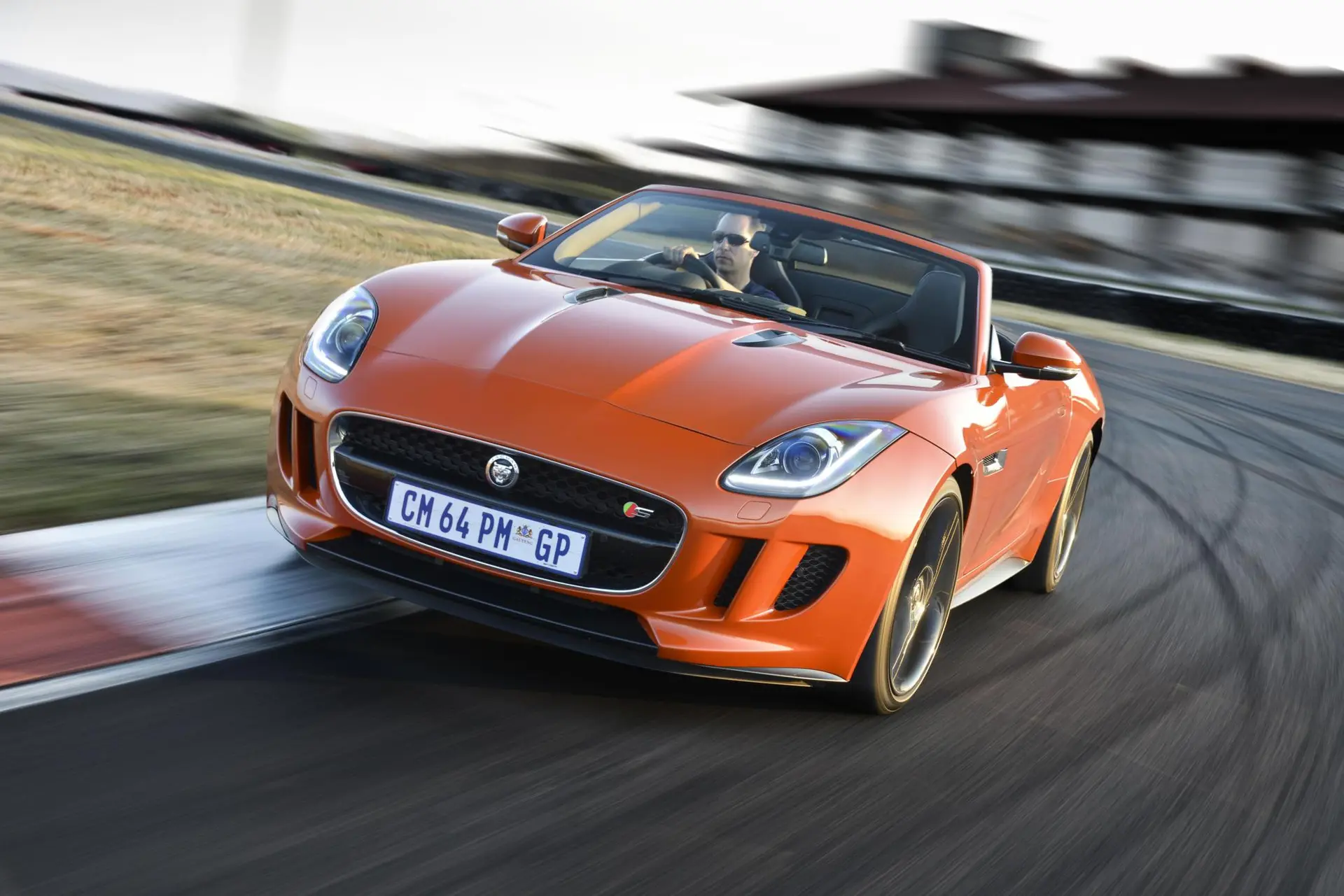 Jaguar f type 100