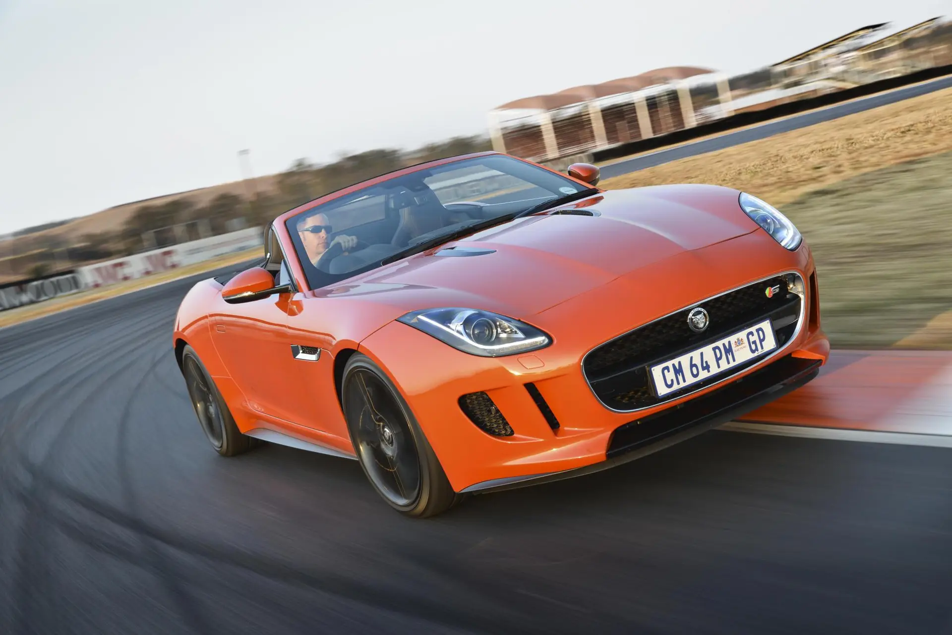 Jaguar f type 106