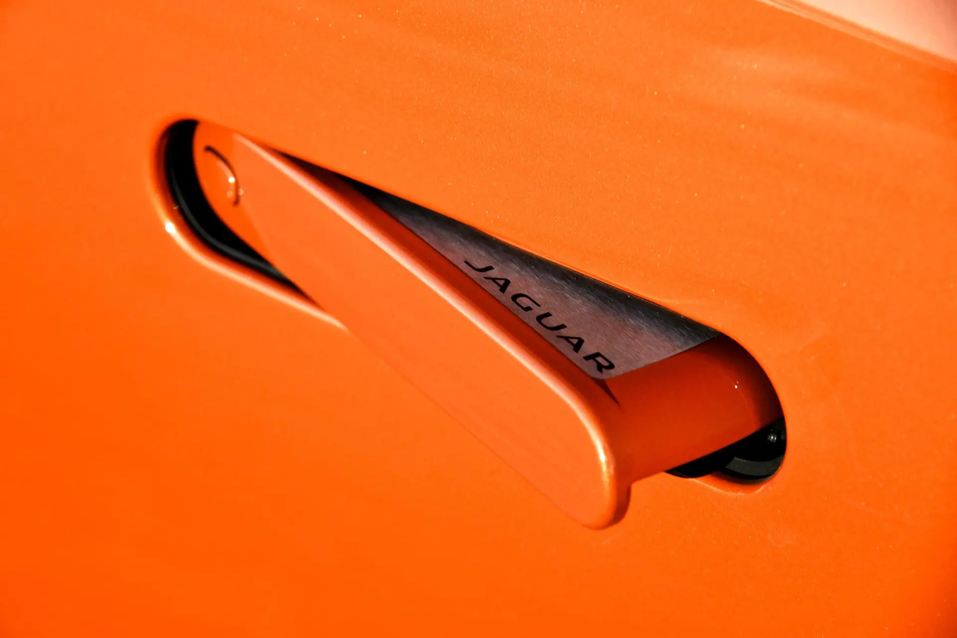 Jaguar f type 114