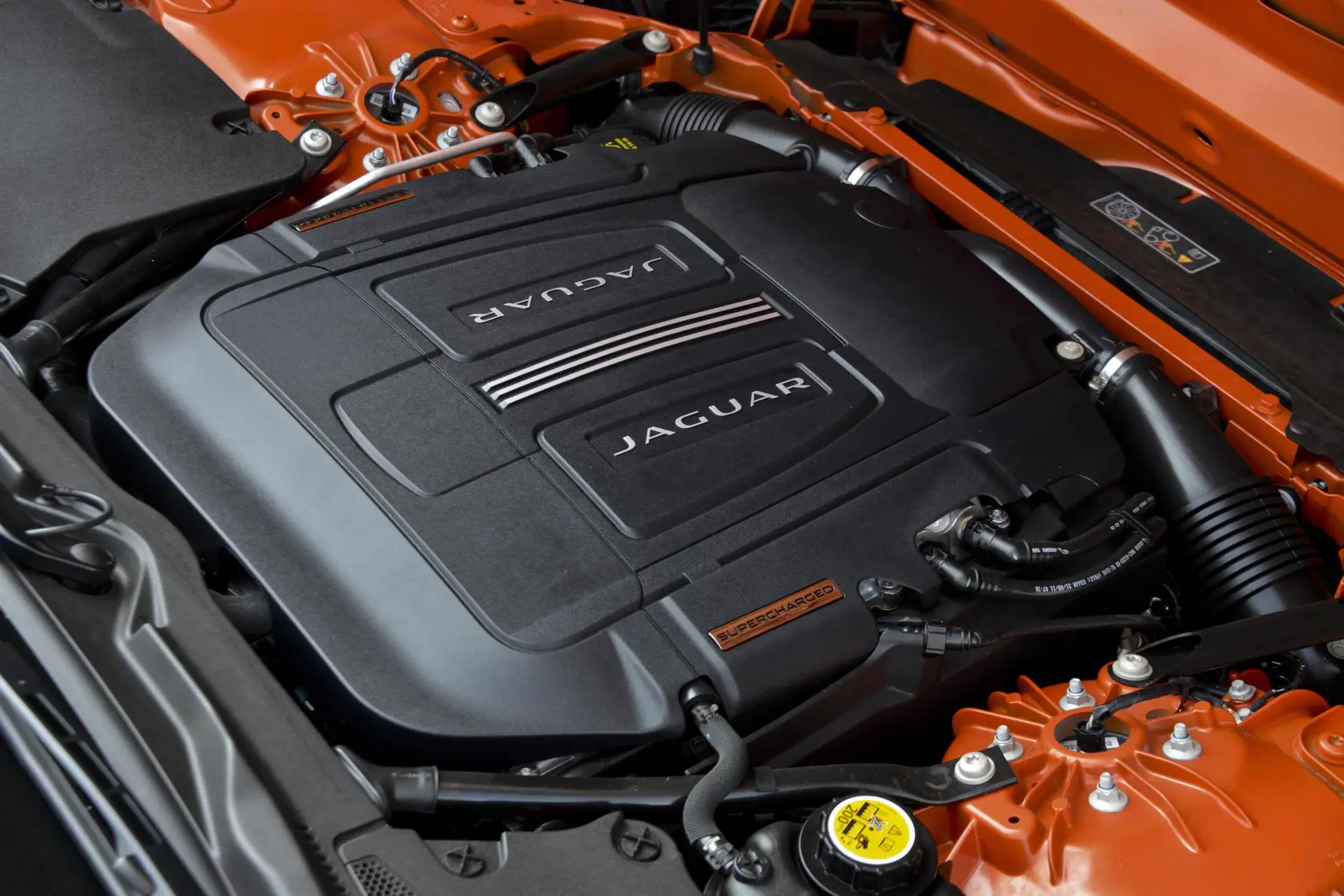 Jaguar f type 126