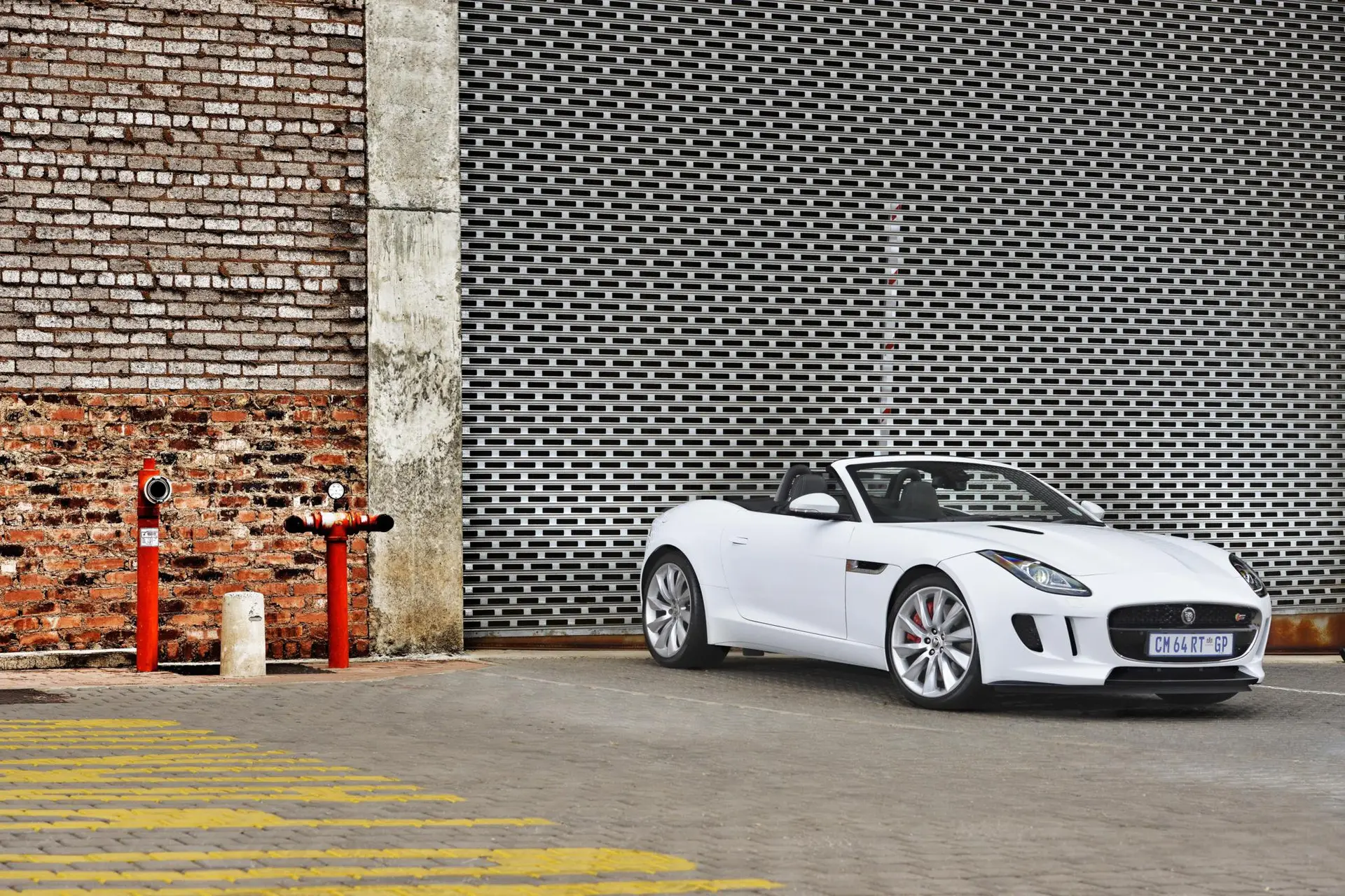 Jaguar f type 13