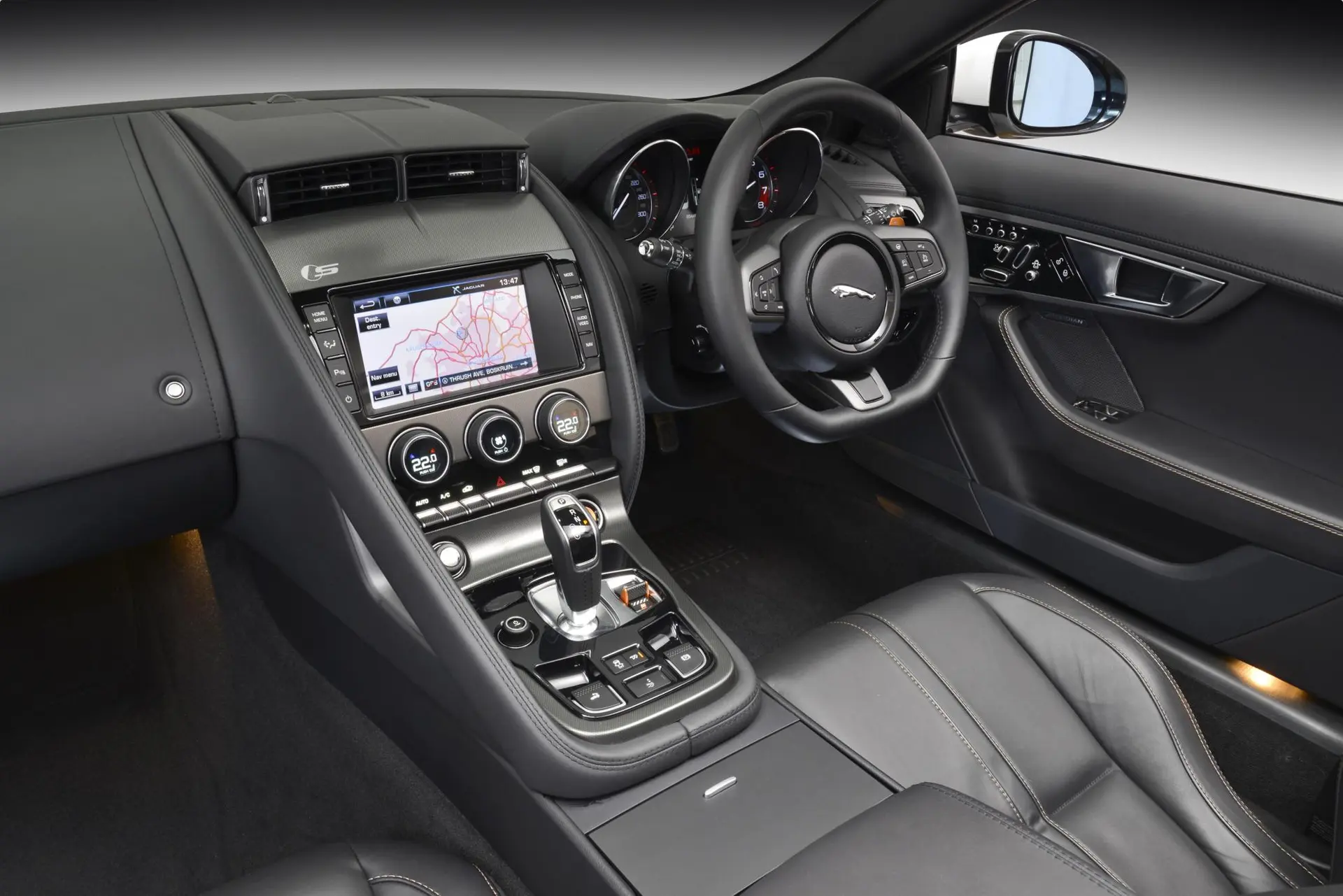 Jaguar f type 133