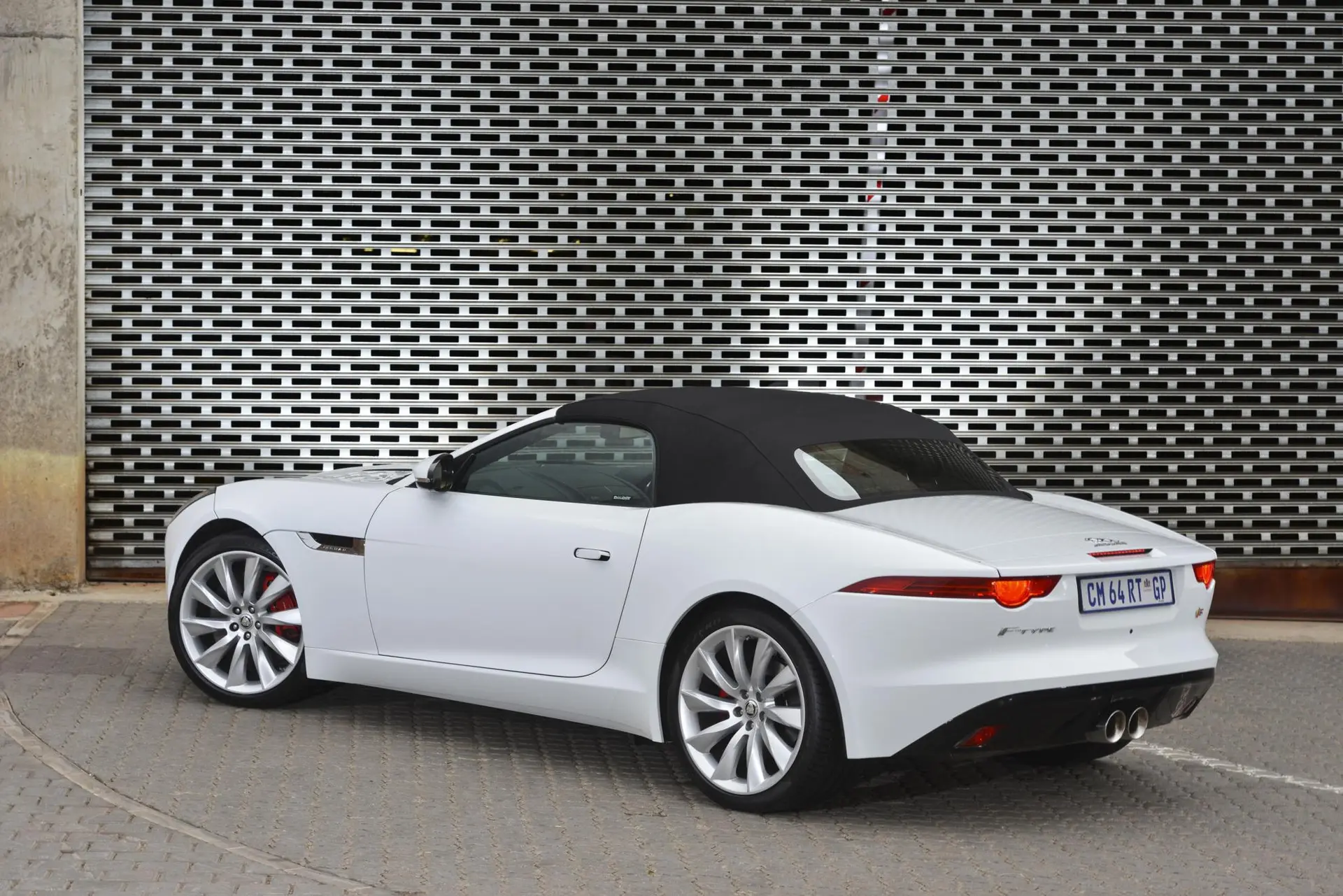Jaguar f type 20