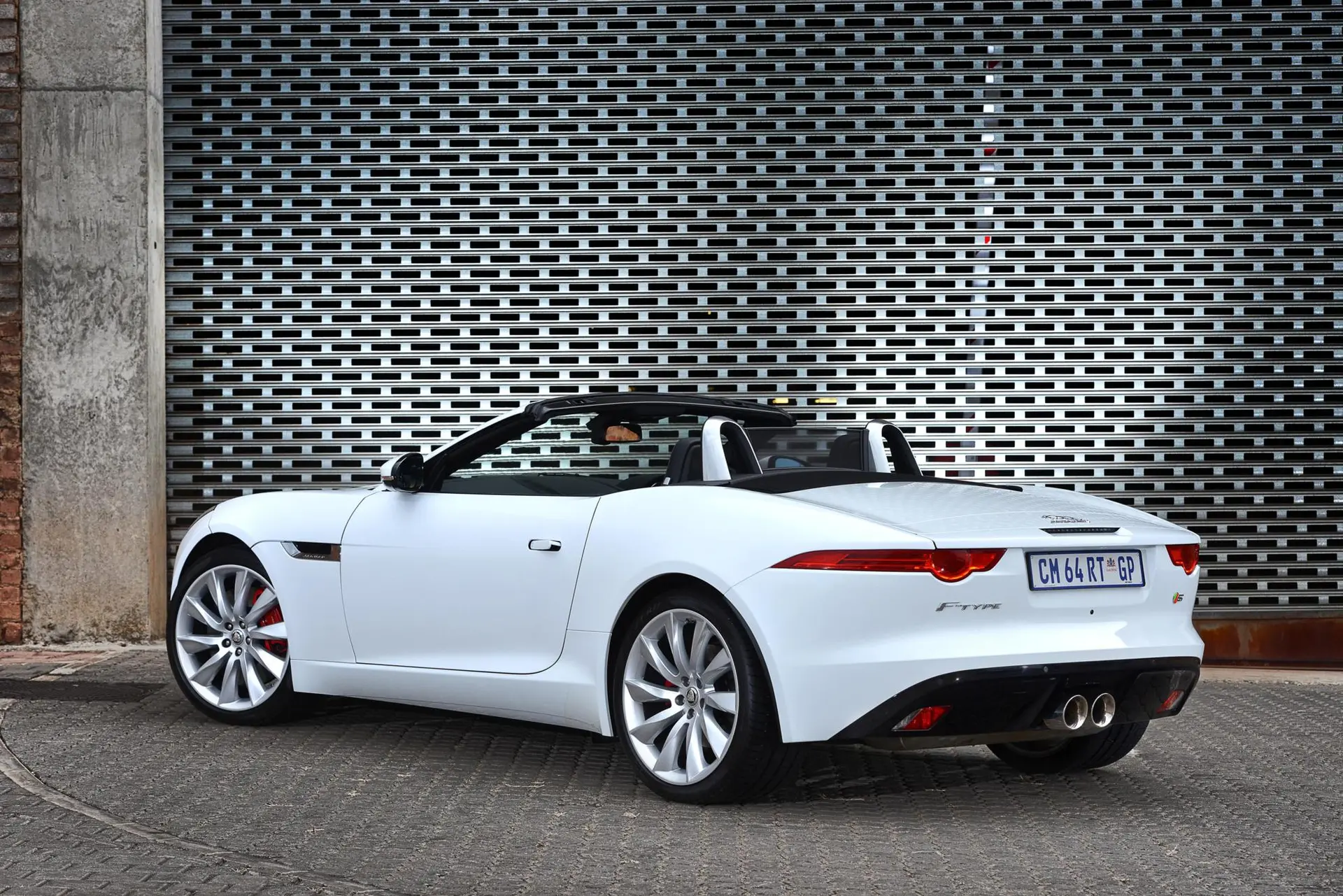 Jaguar f type 23