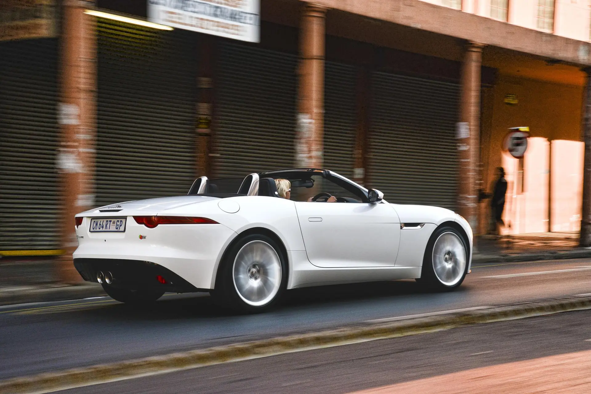 Jaguar f type 37
