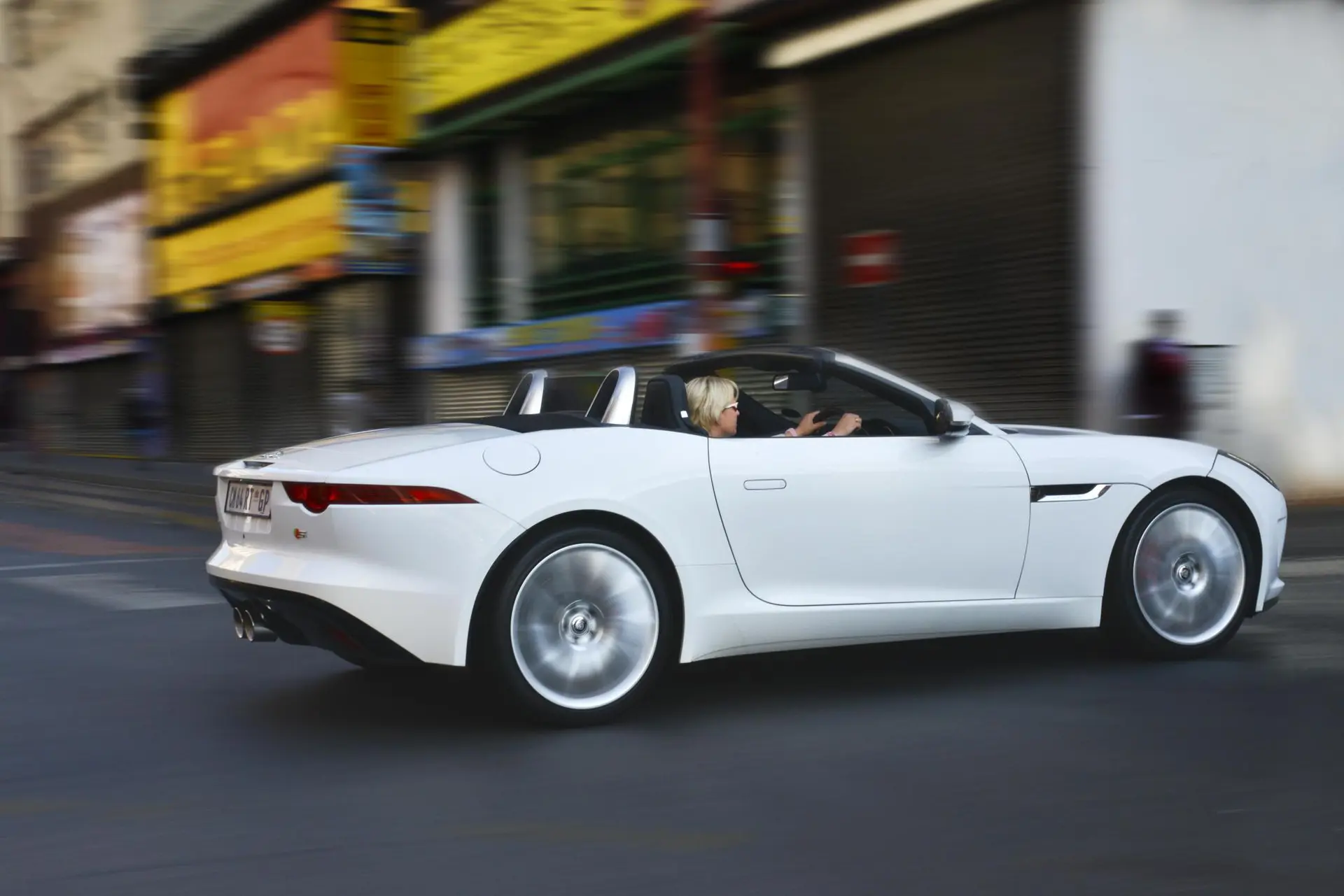 Jaguar f type 38