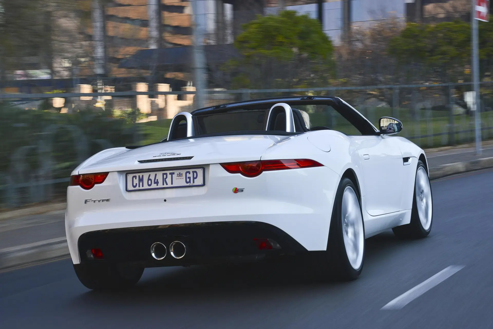 Jaguar f type 39