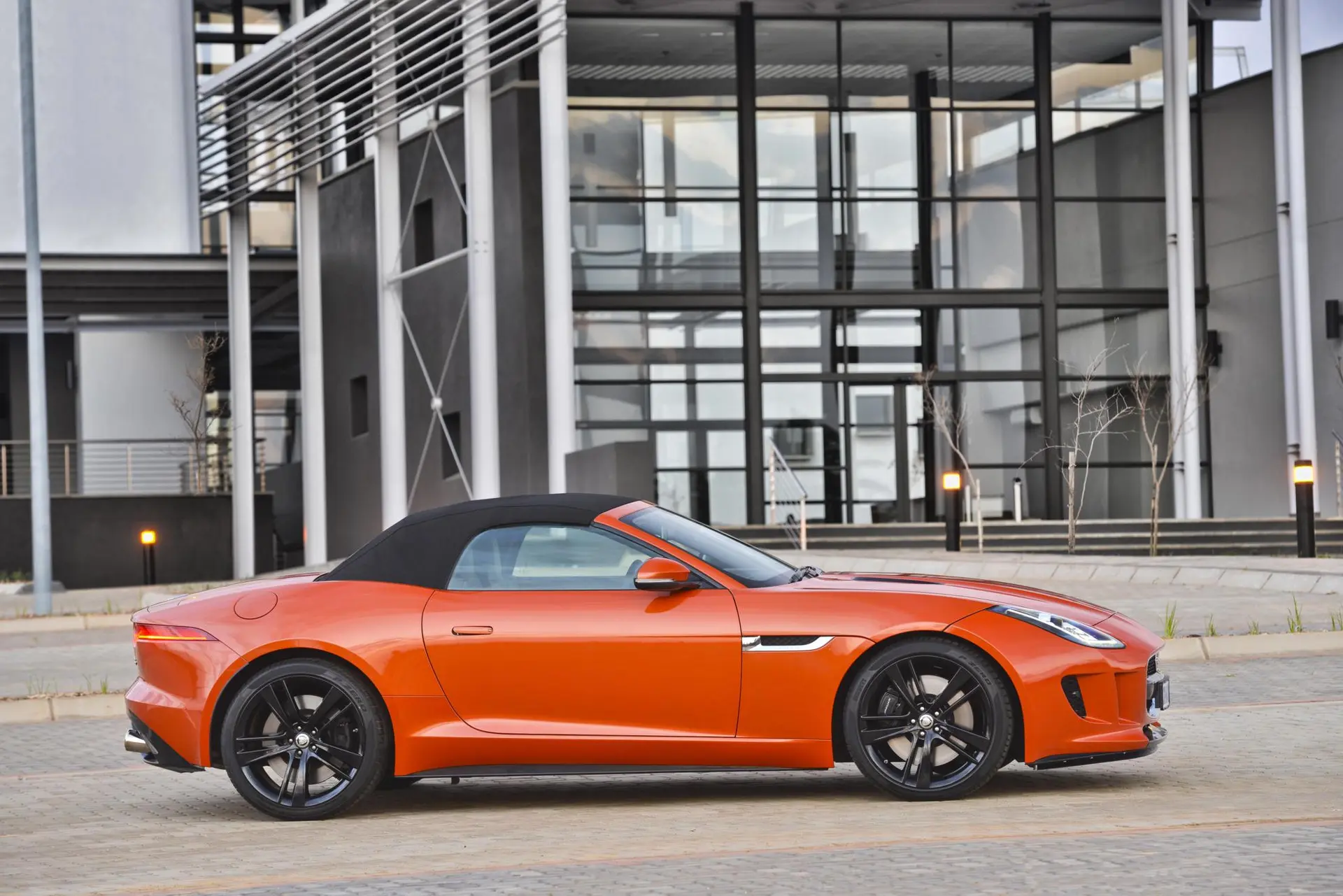 Jaguar f type 60
