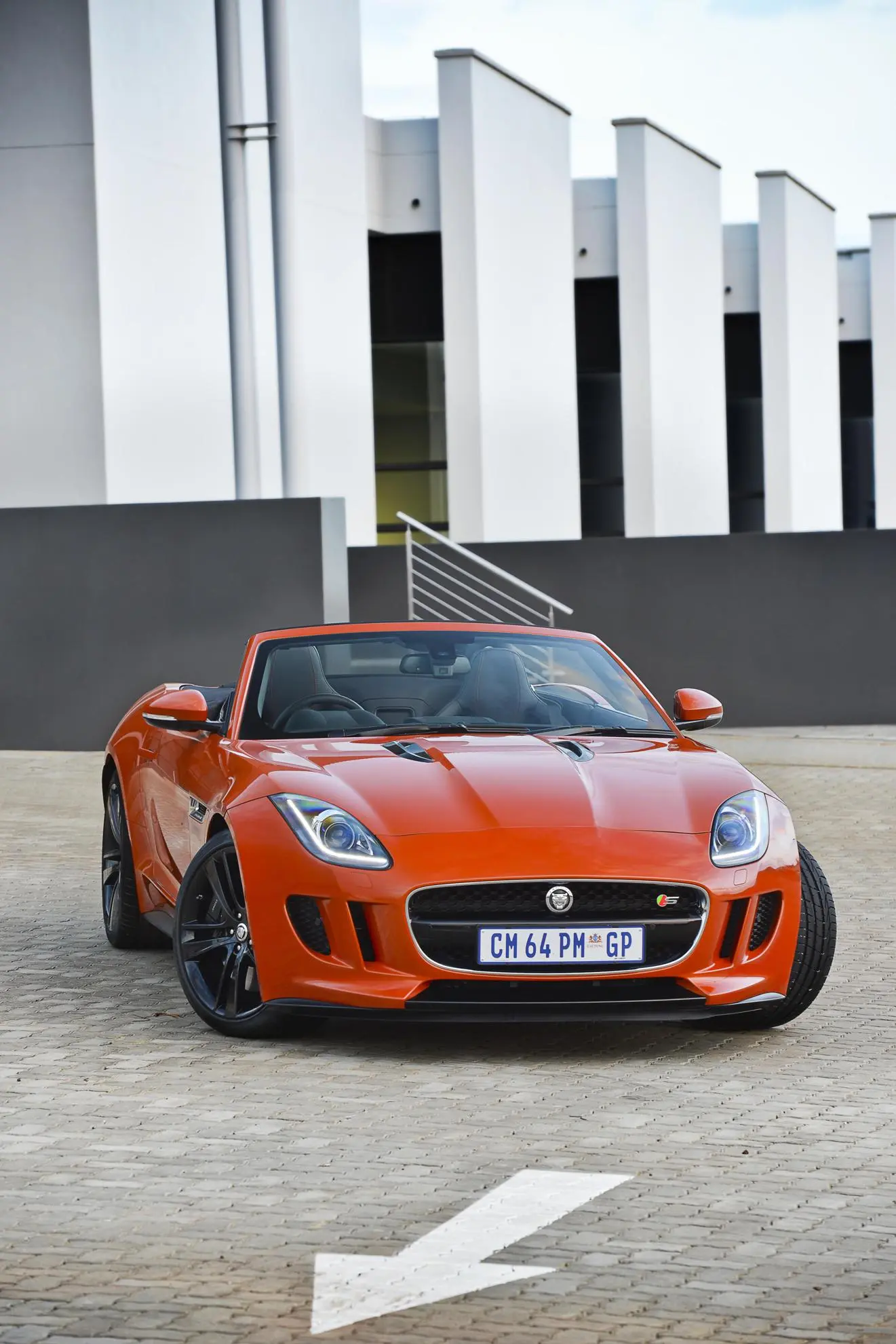 Jaguar f type 72
