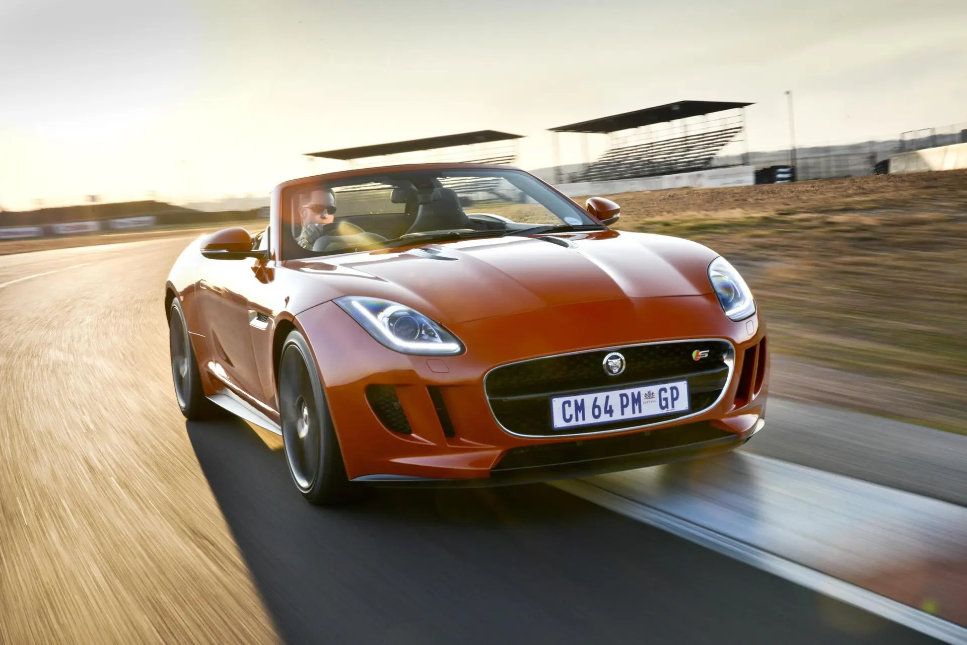 Jaguar f type 93