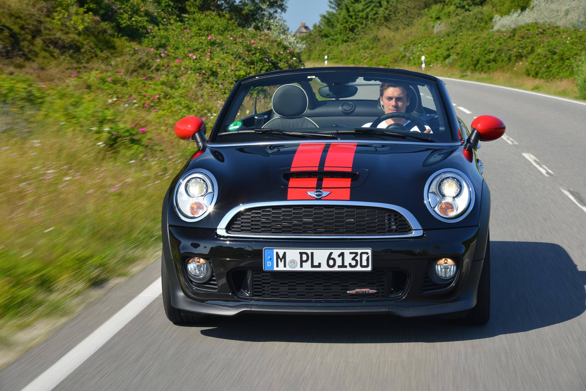 Images of the MINI Convertible and MINI Roadster