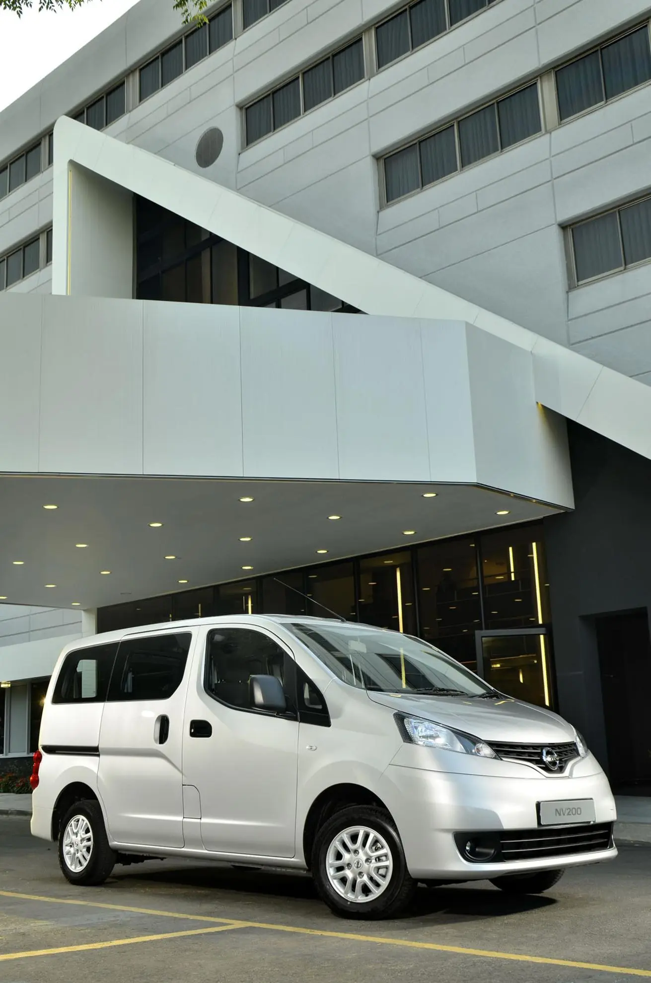 Nissan nv200 combi 16