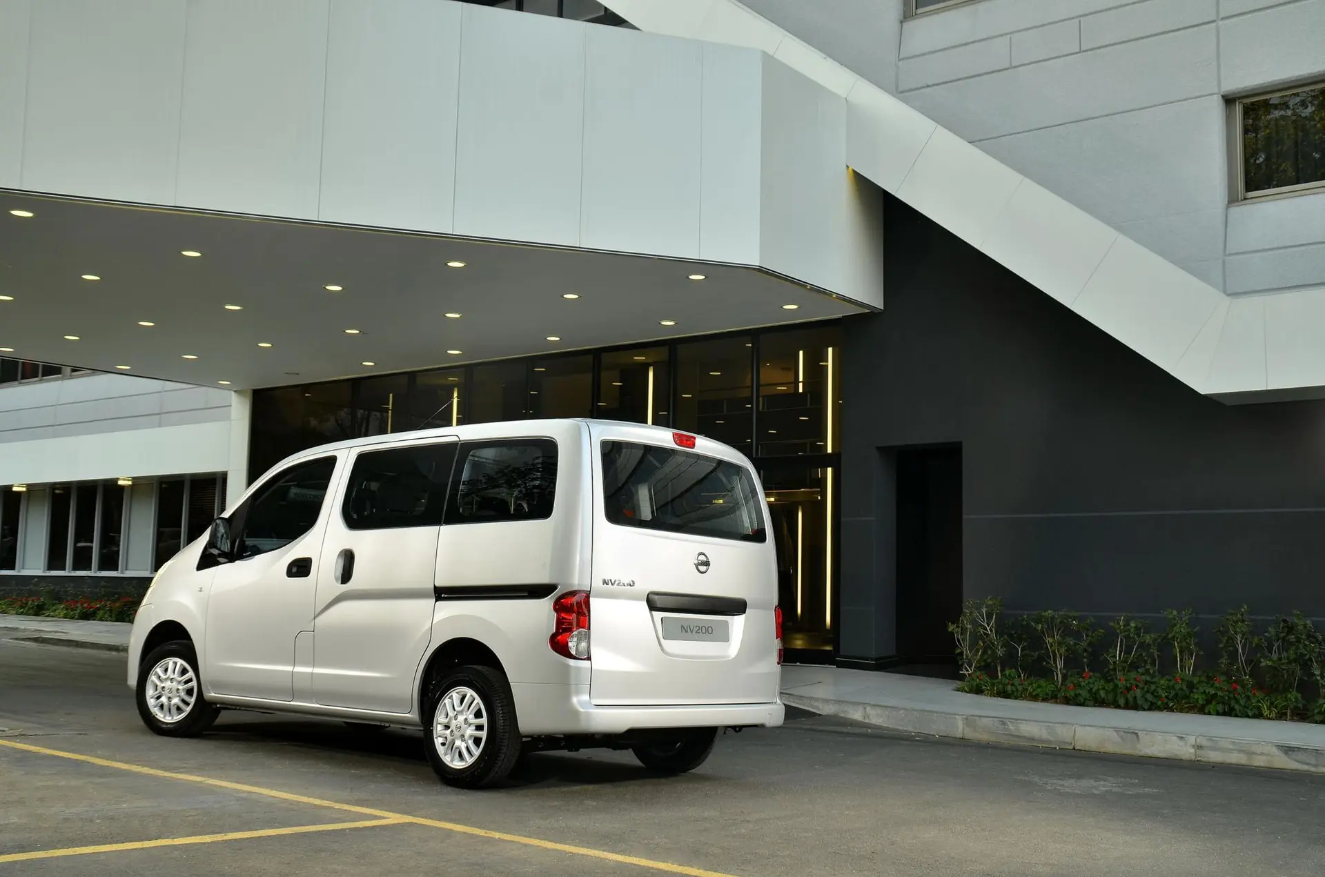 Nissan nv200 combi 20