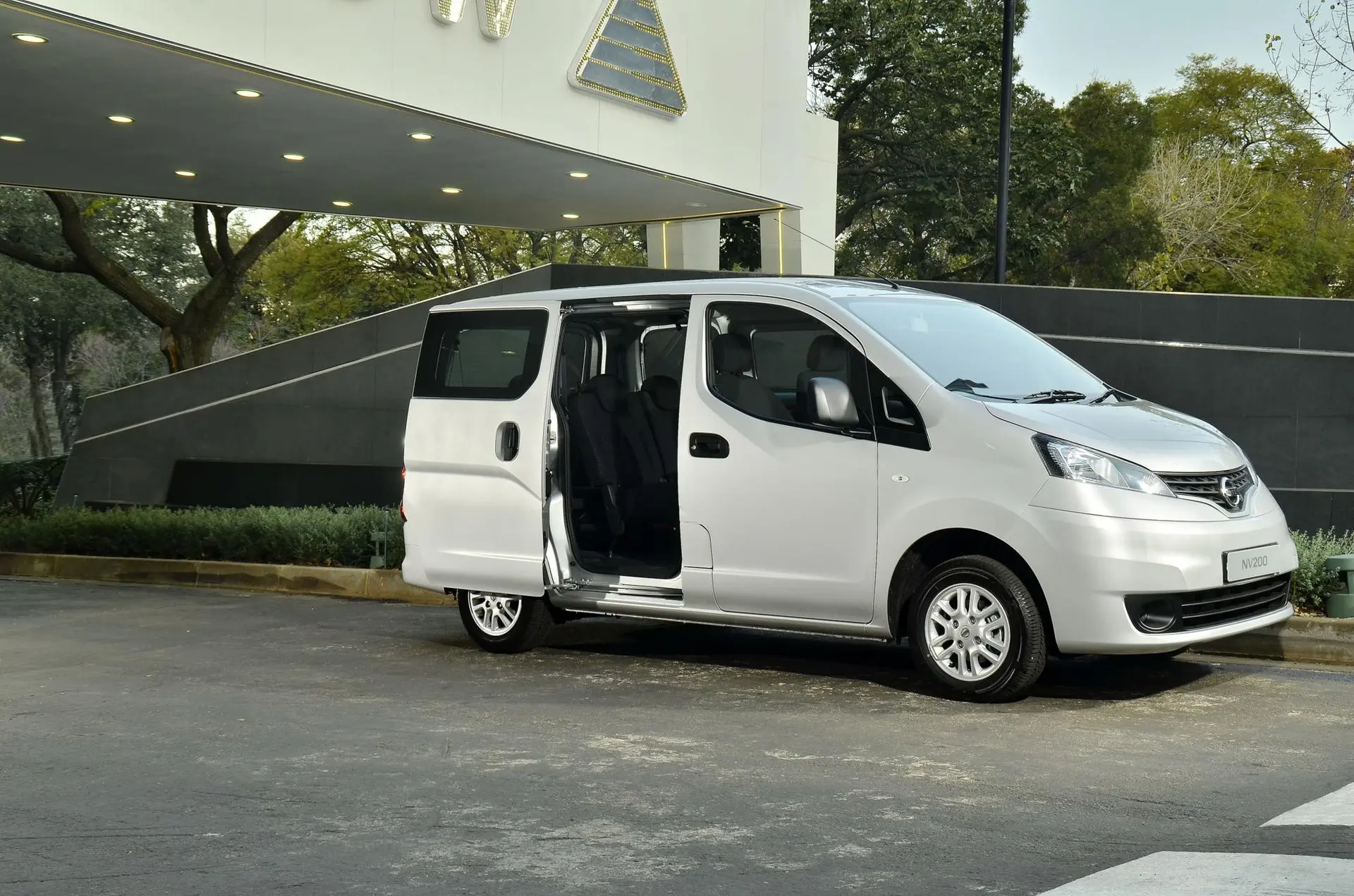 Nissan nv200 combi 37