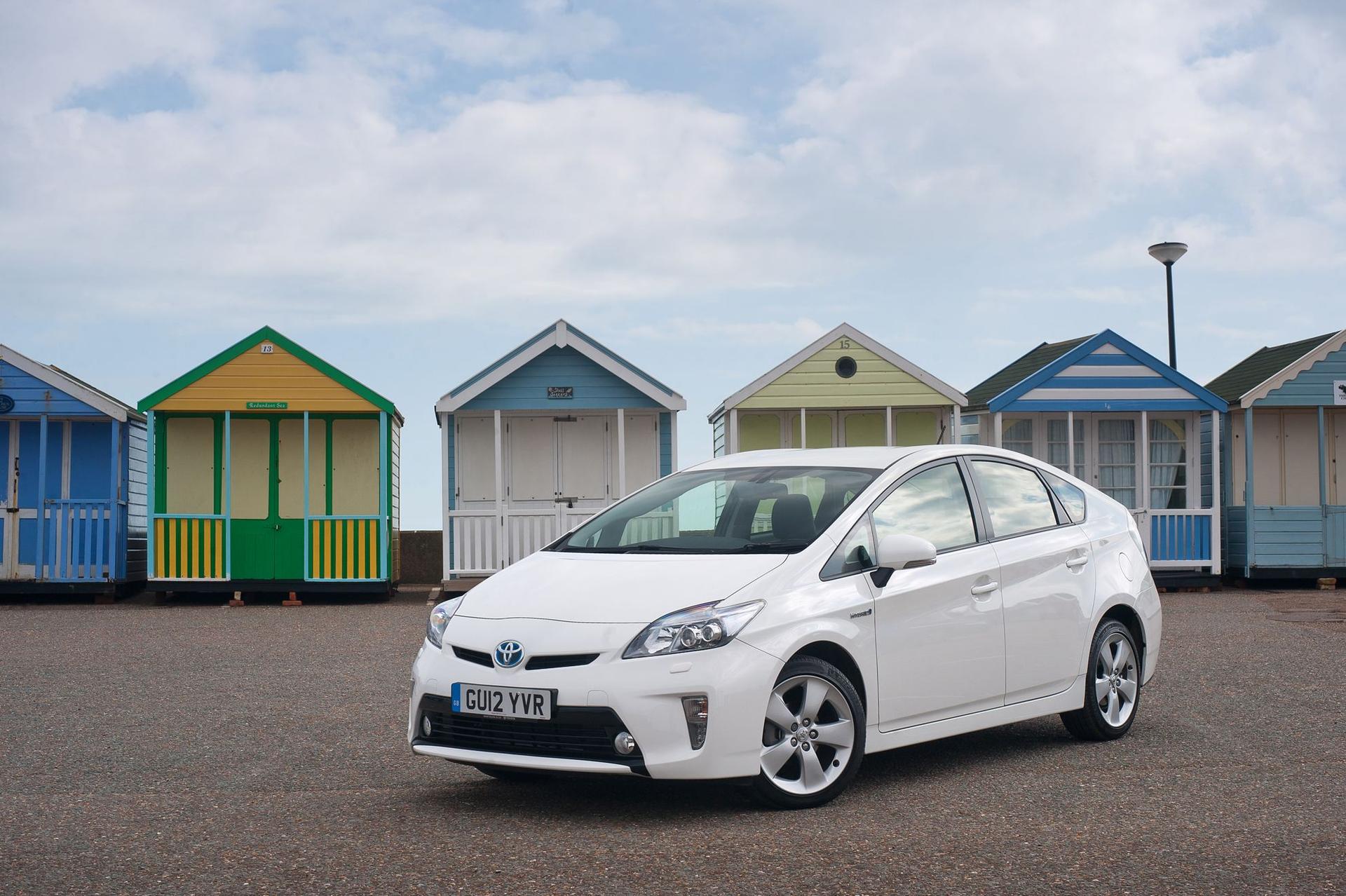 TOYOTA PRIUS MARKS THREE MILLION WORLDWIDE SALES
