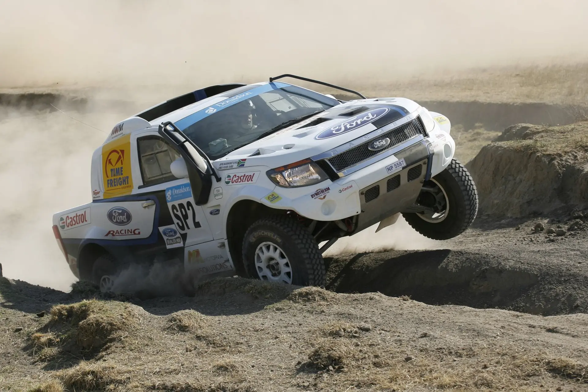 Toyota and Ford Ranger – The Rally is on