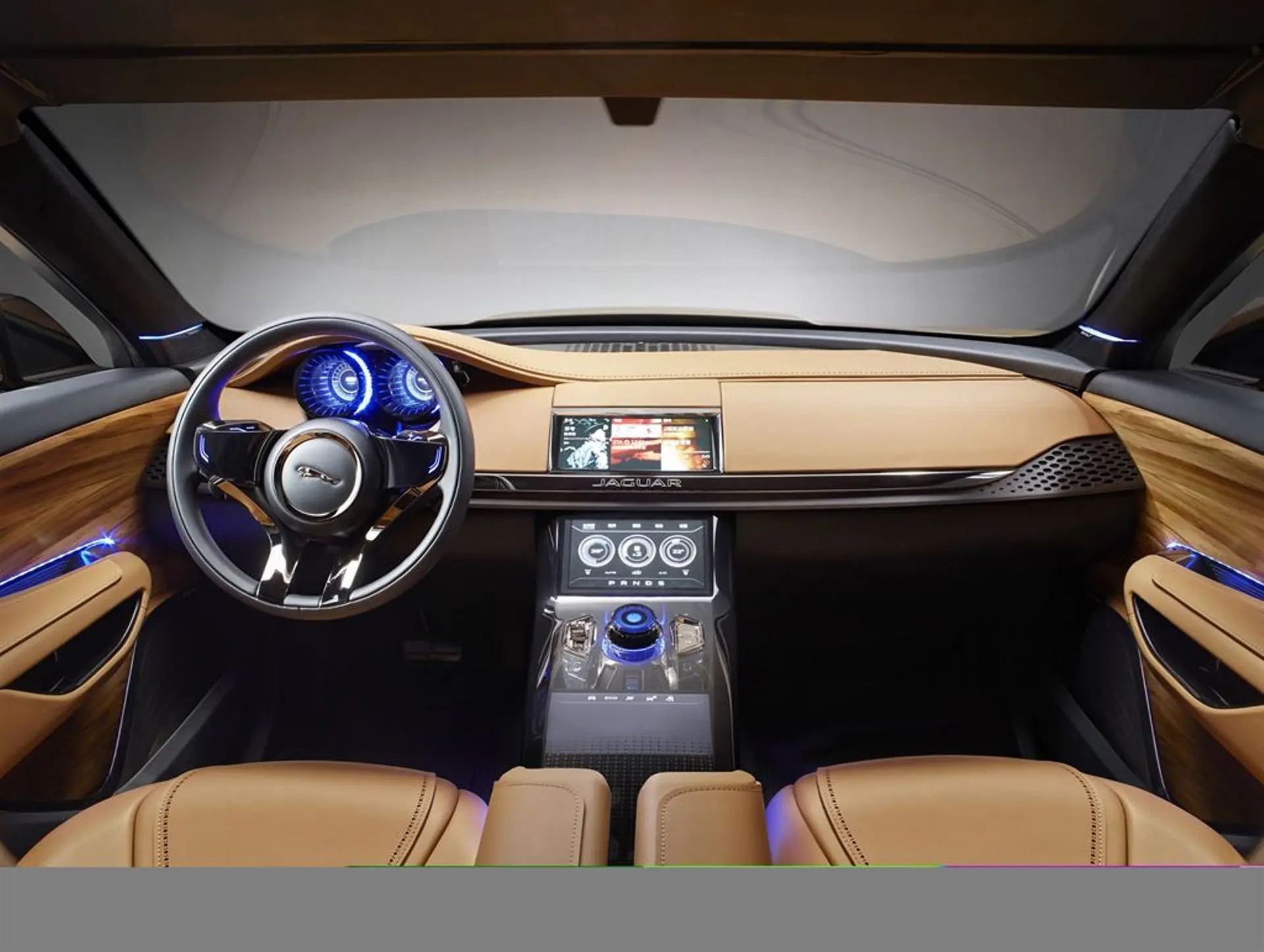 Jaguar C-X17-Interior