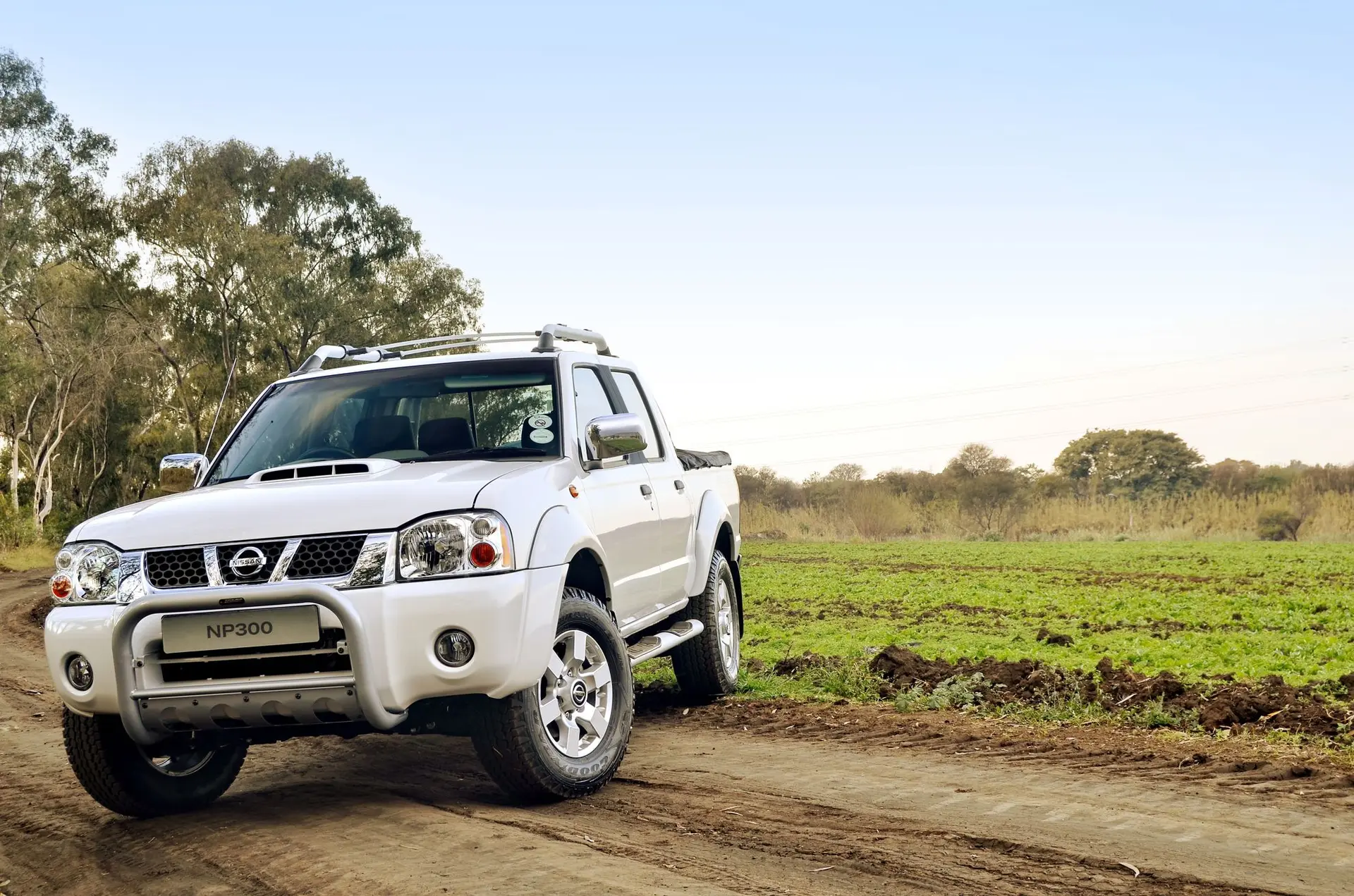 Nissan NP300