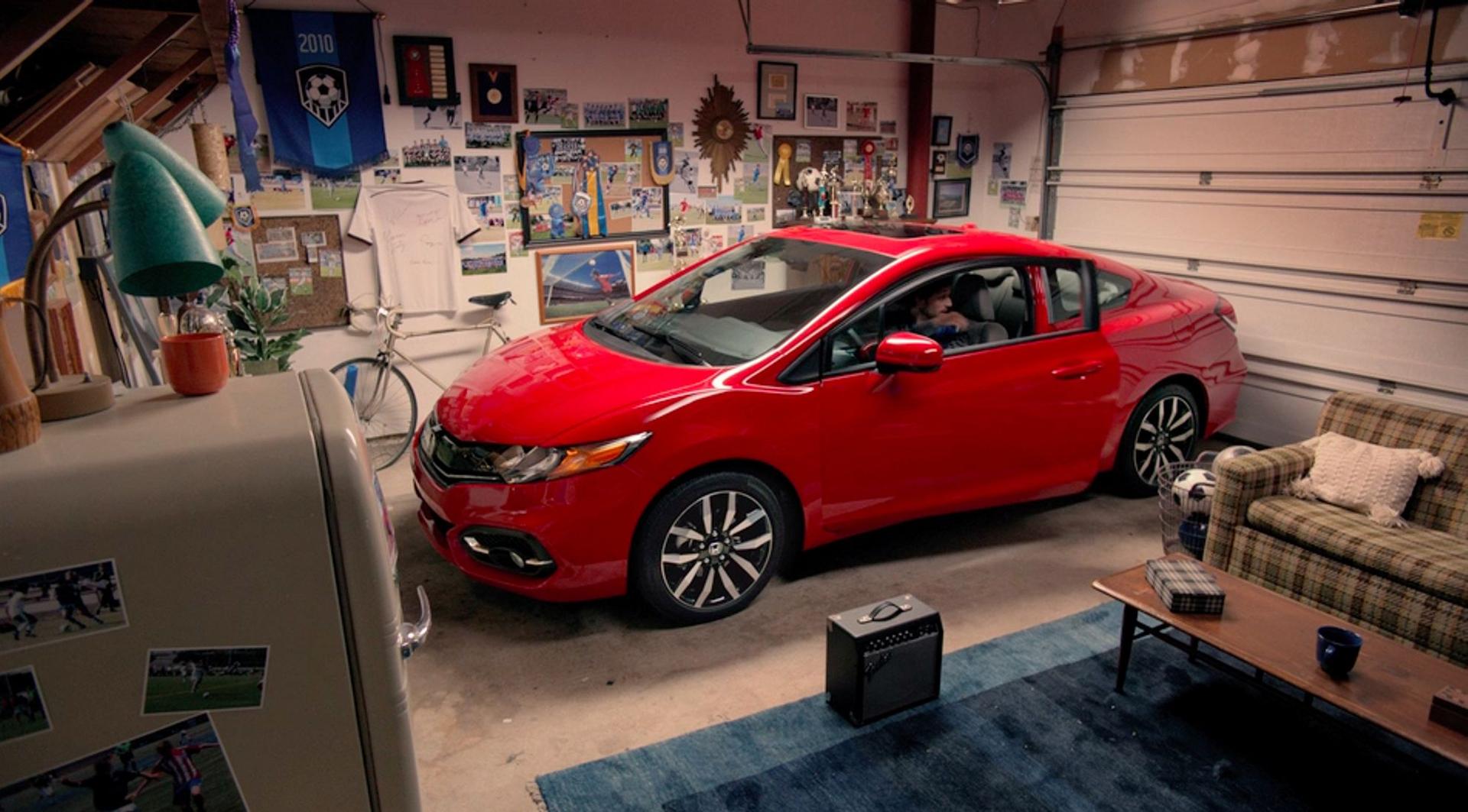 2014 Honda Civic Coupe – Hispanic Advertising Campaign