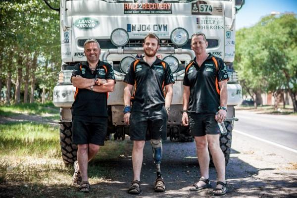 DAKAR 2014: Race2Recovery Land Rover