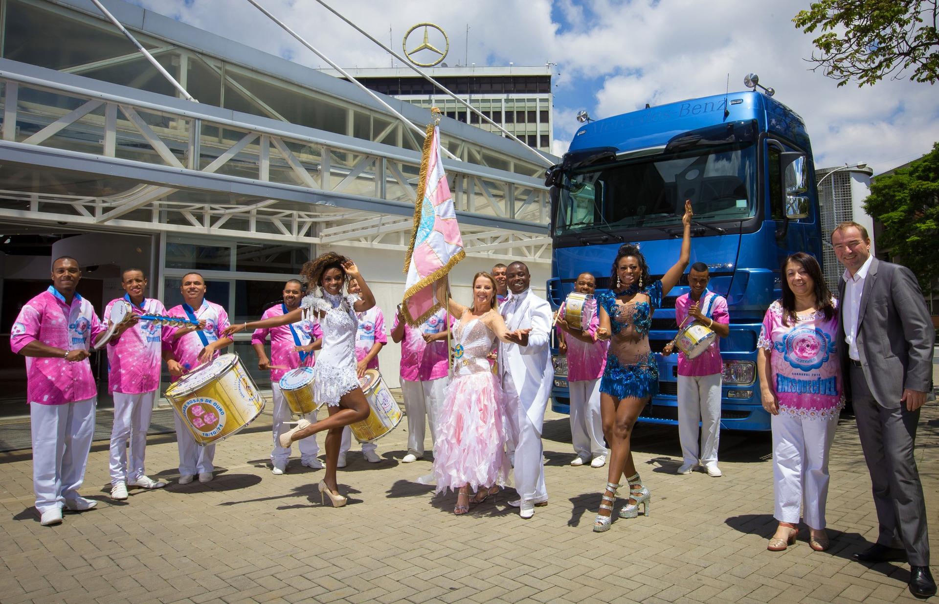 Carnival Brazil Escola de Samba Sociedade Rosas de Ouro São Paulo