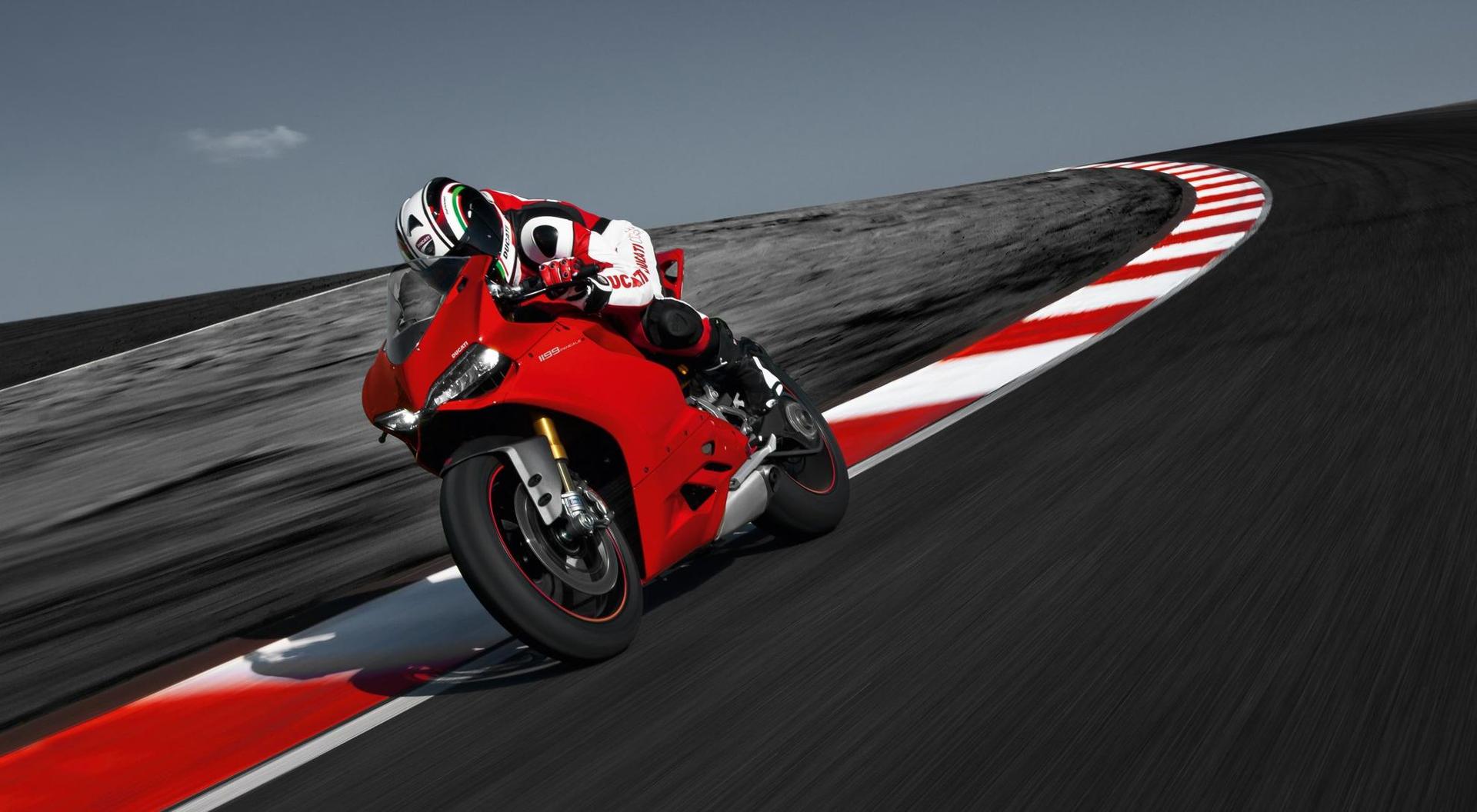 Ducati United Kingdom SuperBike Track Days