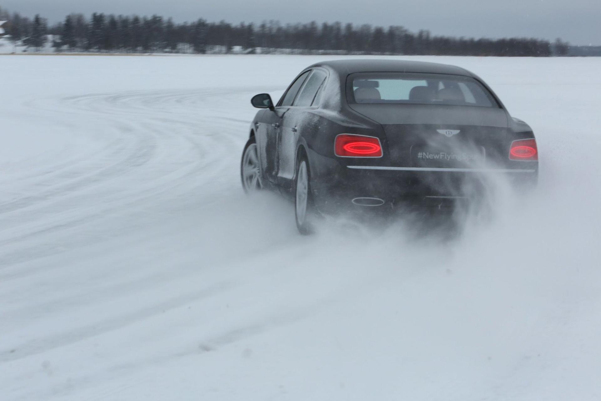 FLYING SPUR STARS AT BENTLEY POWER ON ICE EVENT