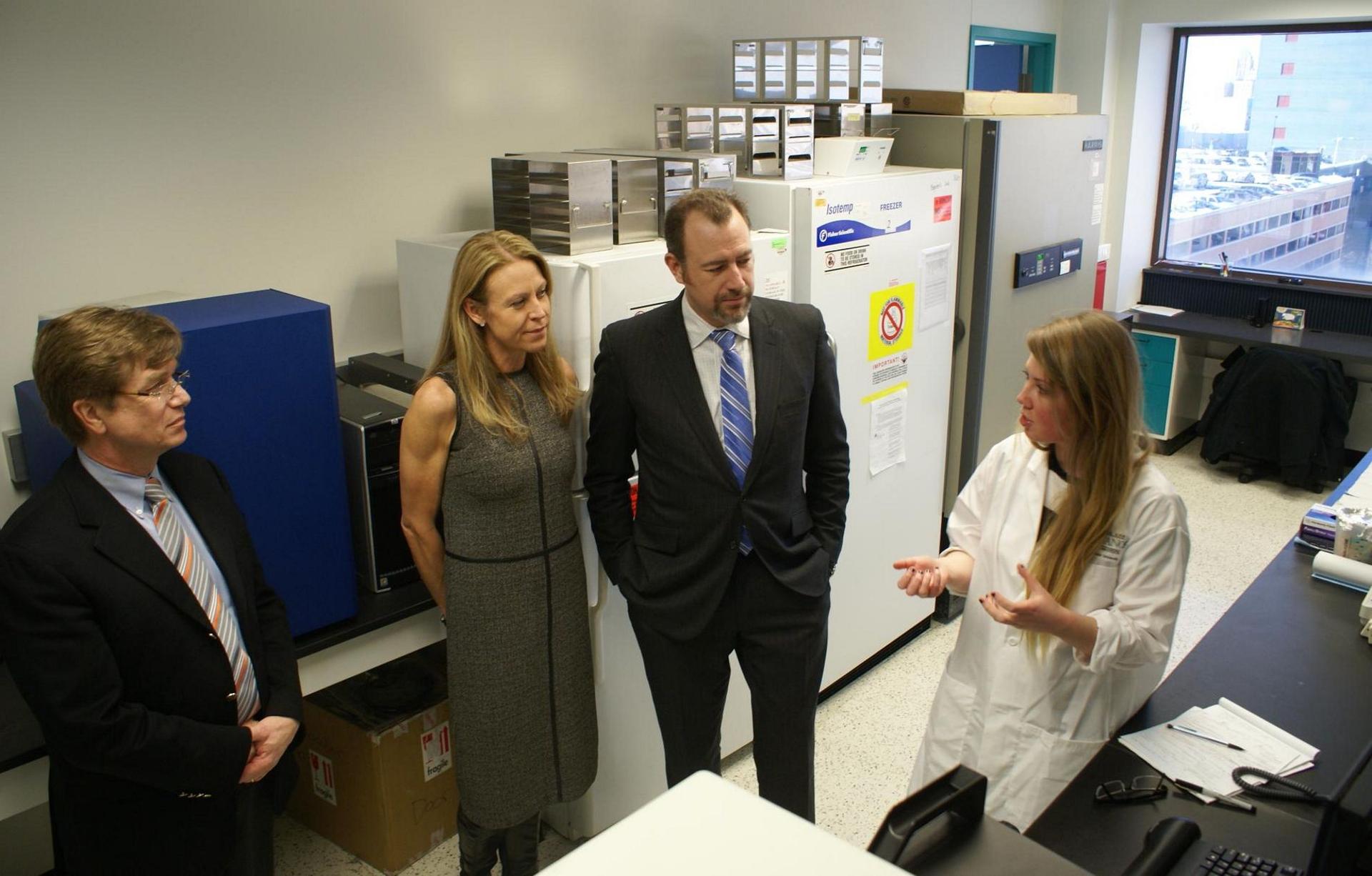 International World Cancer Day 2014 – Ford Donates $400 000