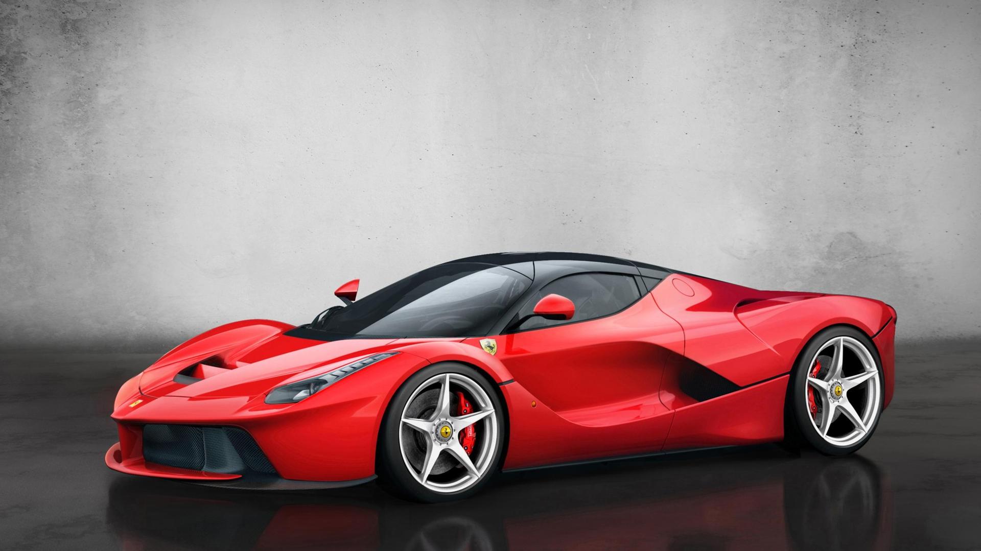 FERRARI LAFERRARI VOTED BEST SPORTS CAR IN MADRID