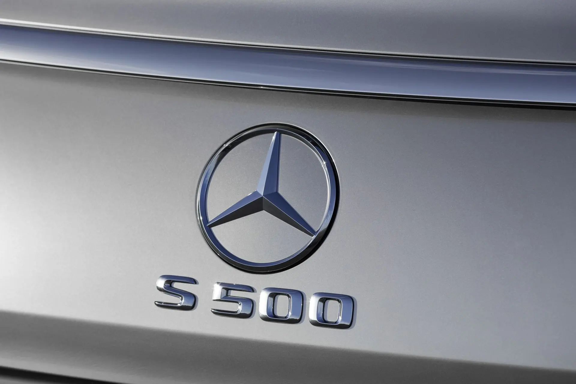 Mercedes-Benz_S-Class_500_Logo