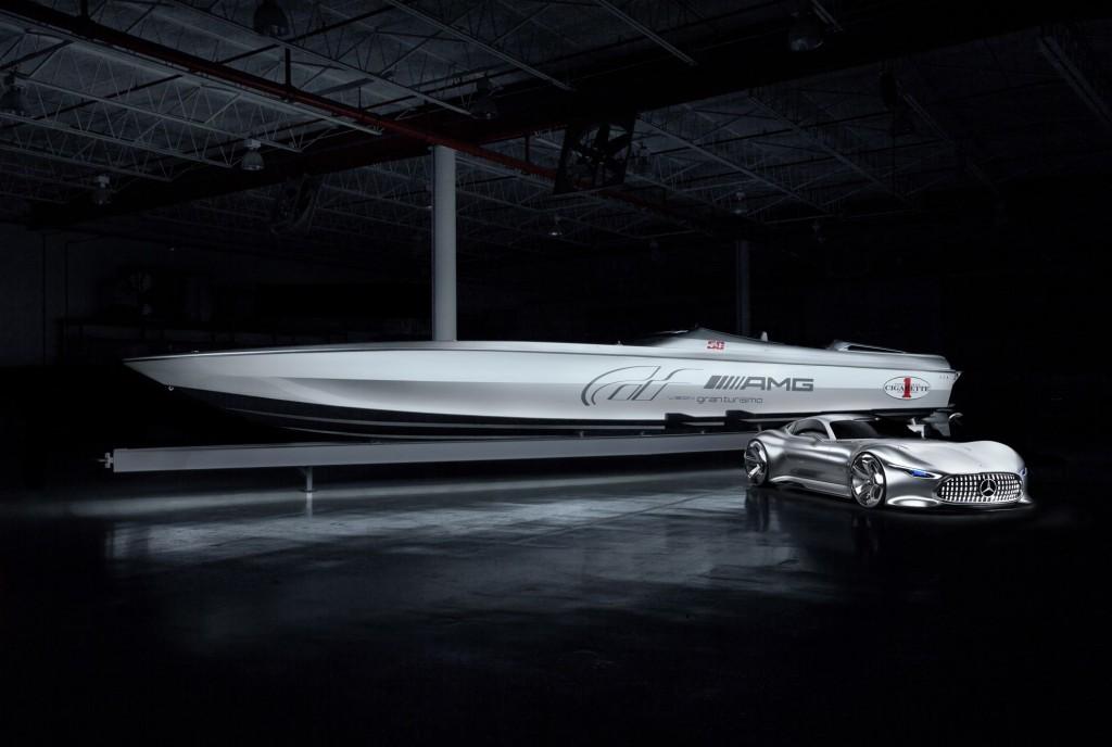 Miami International Boat Show – Mercedes-Benz AMG98
