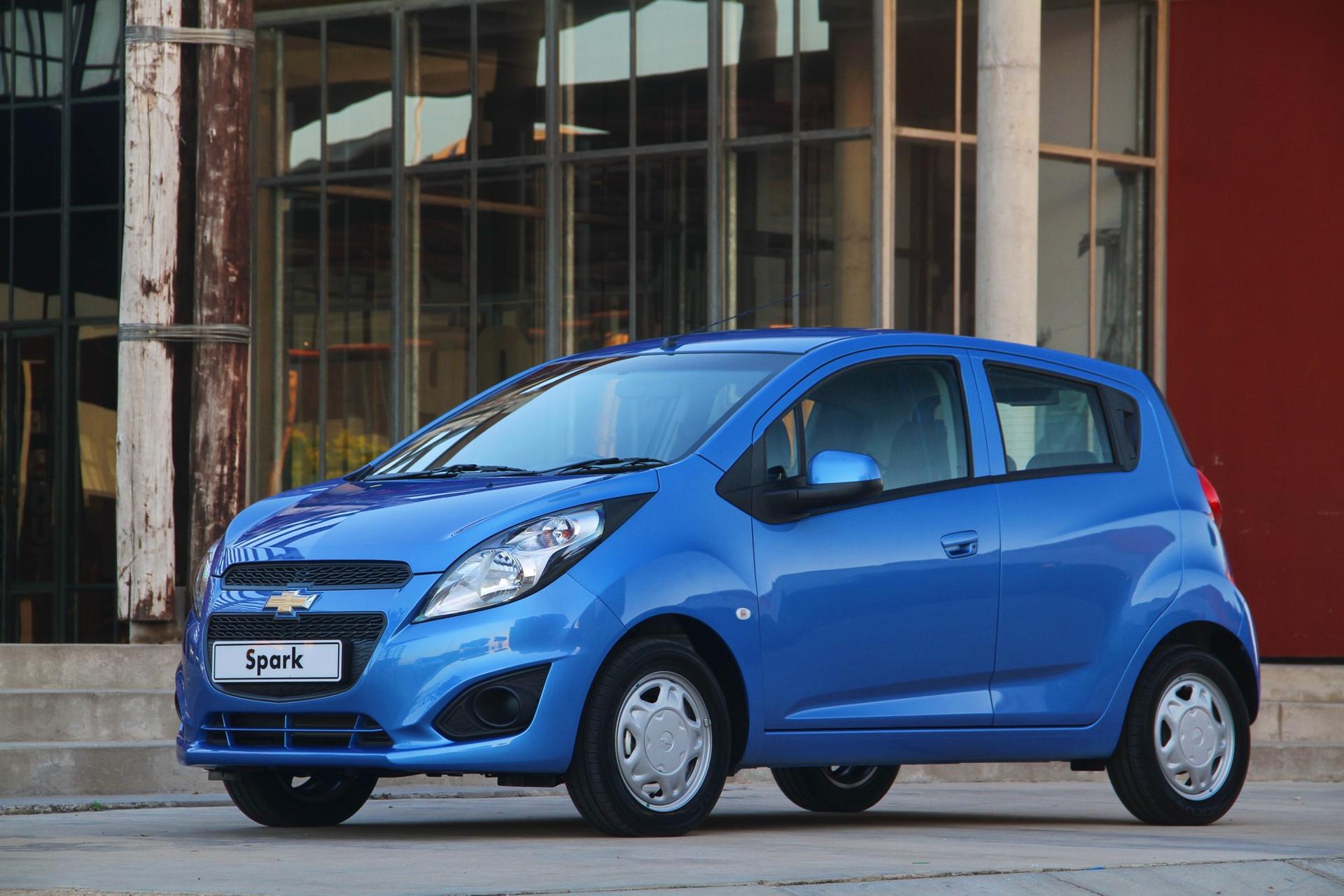 Chevrolet Spark saves pensioners lives