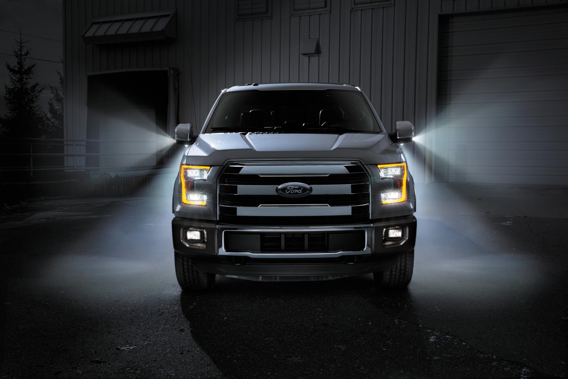 Ford F-150 Leads Light-Duty Pickup Trucks in V6 Sale