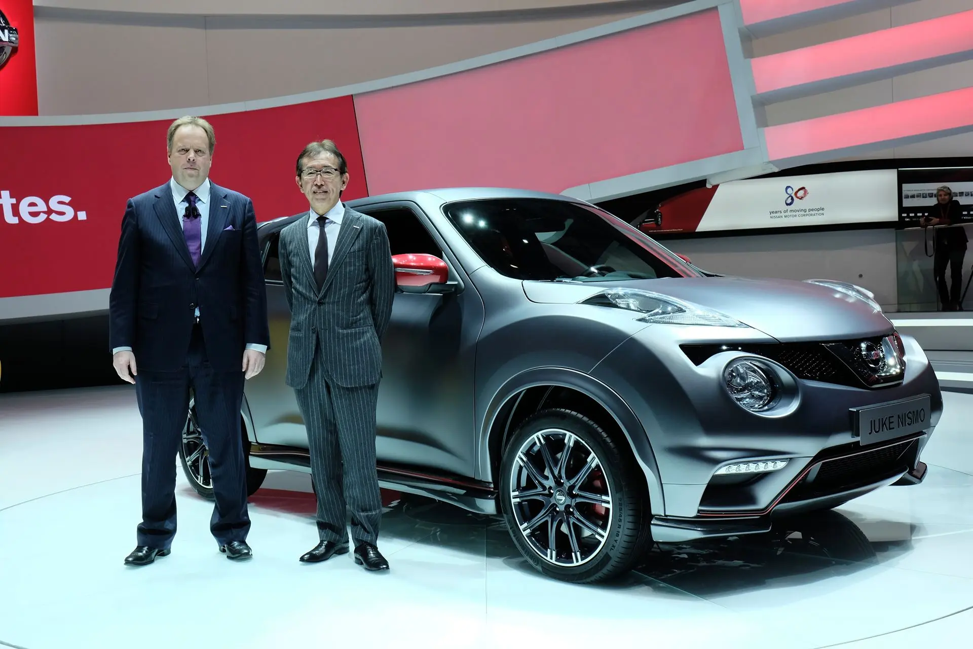 Nissan geneva motor show 10