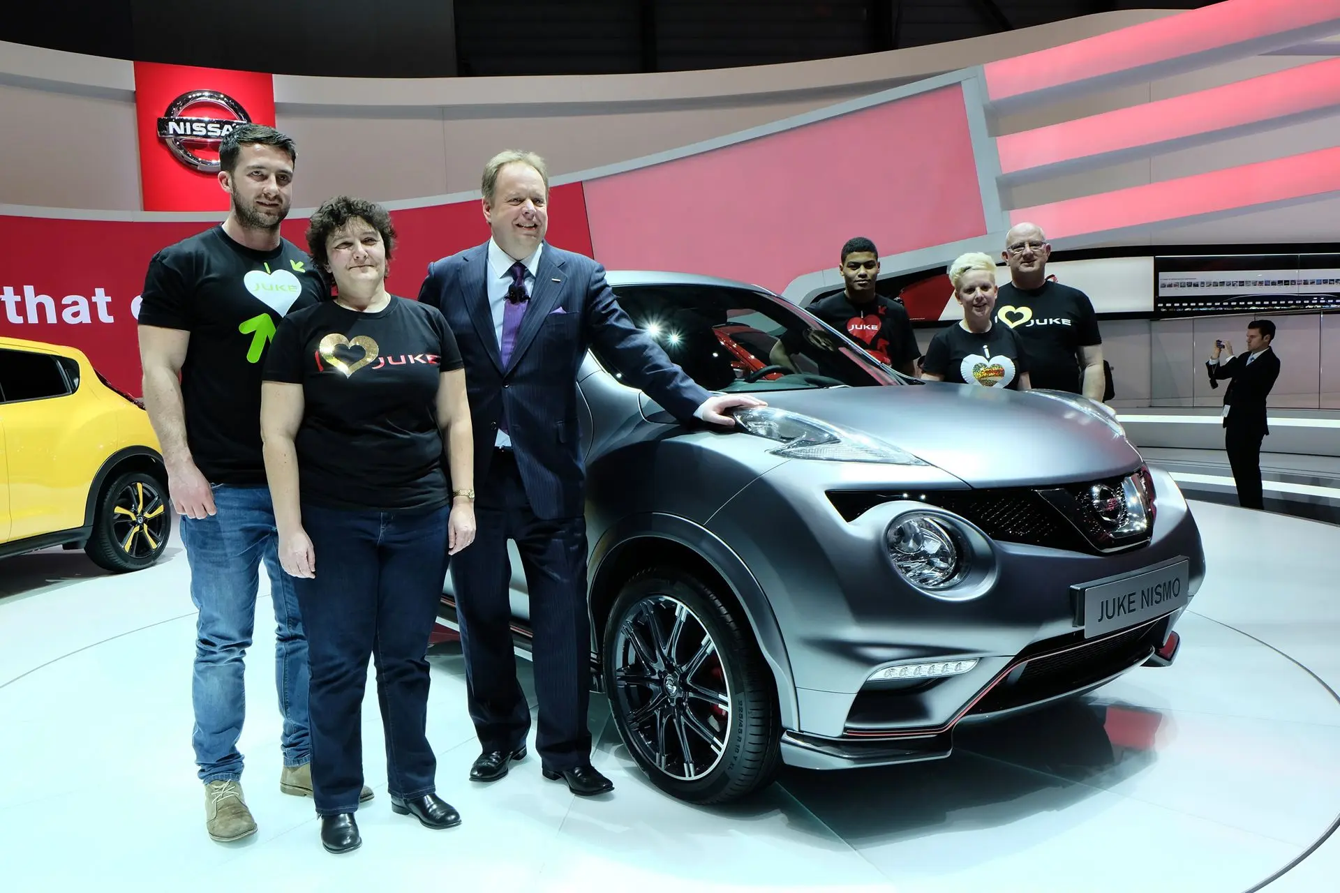 Nissan geneva motor show 12