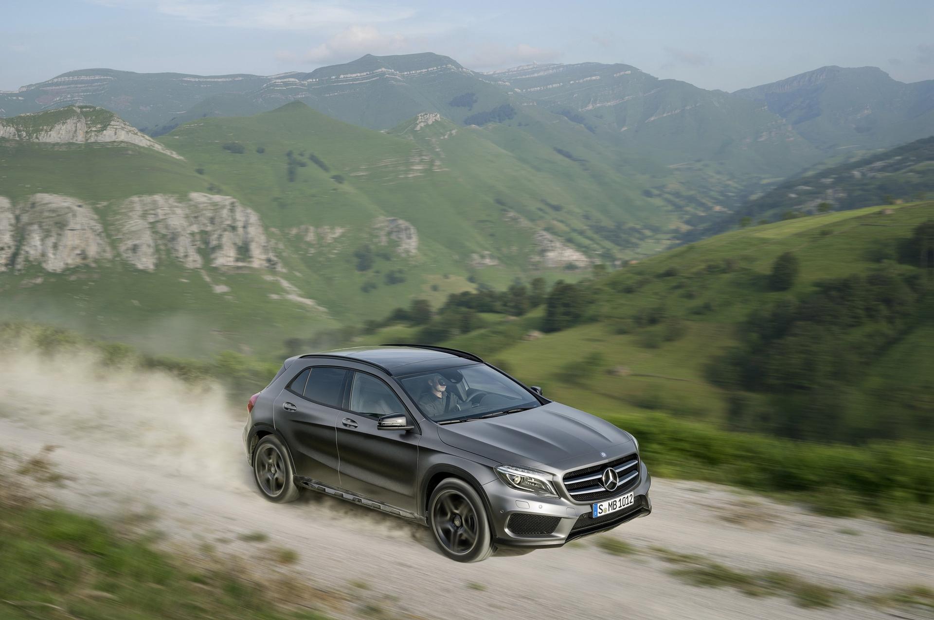Mercedes-Benz A-Class, Mercedes-Benz GLA and Mercedes-Benz S-Class Awards 2014