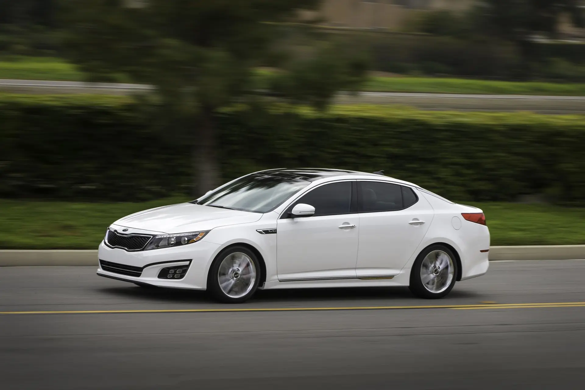 2015_KIA_OPTIMA