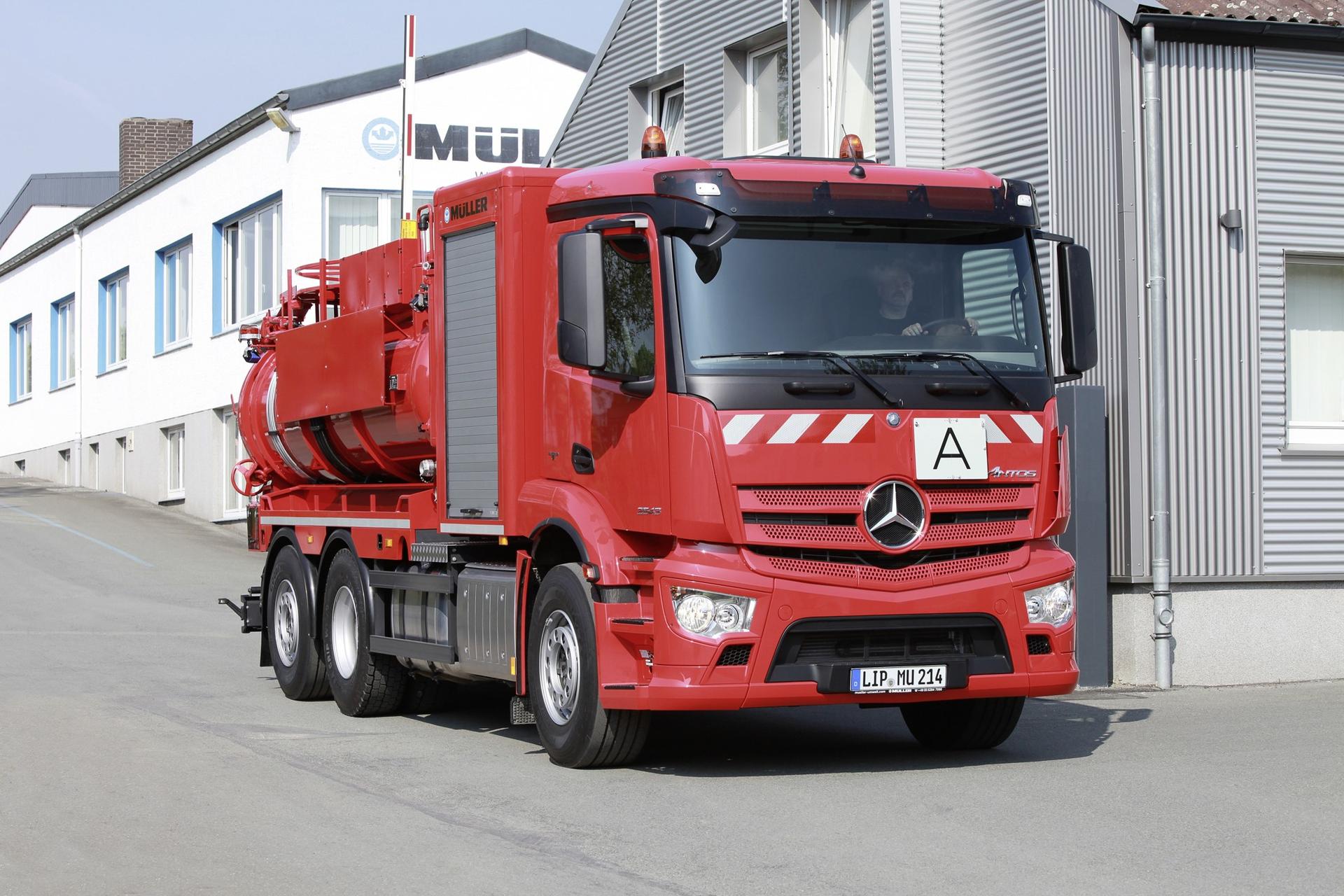 Mercedes-Benz Antos – IFAT 2014