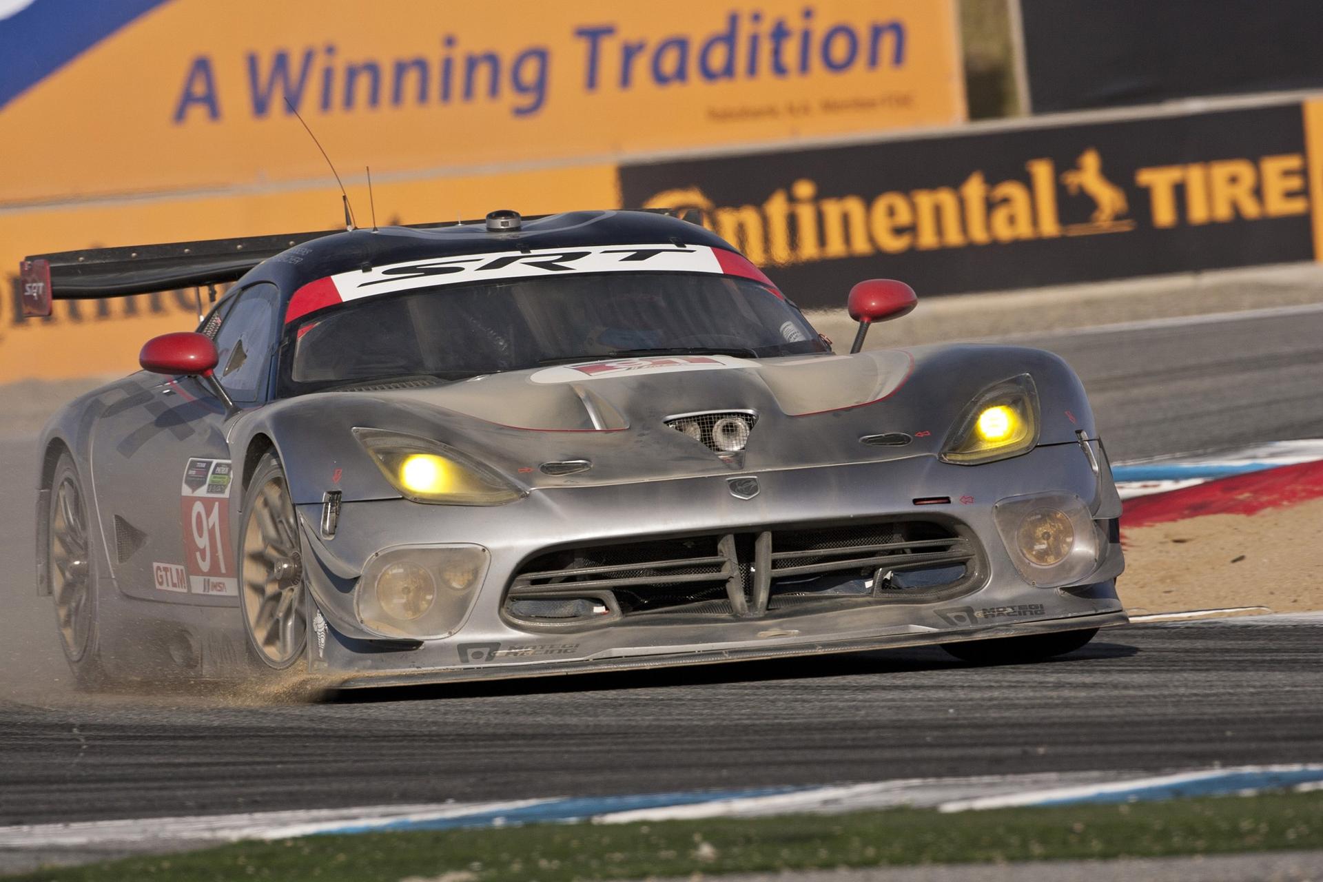 Dodge Viper GTS-R – Monterey Grand Prix at Mazda Raceway Laguna Seca