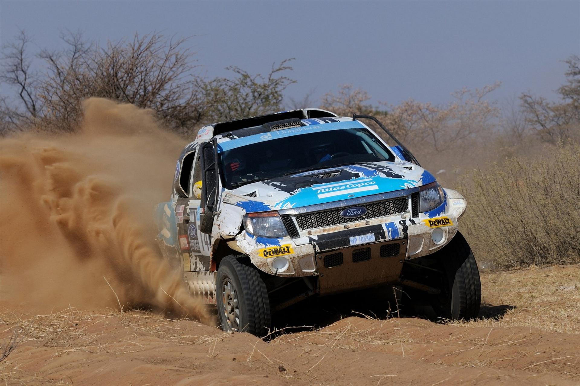 Atlas Copco Ford Racing salvages crucial points on tough Toyota 1000 Desert Race