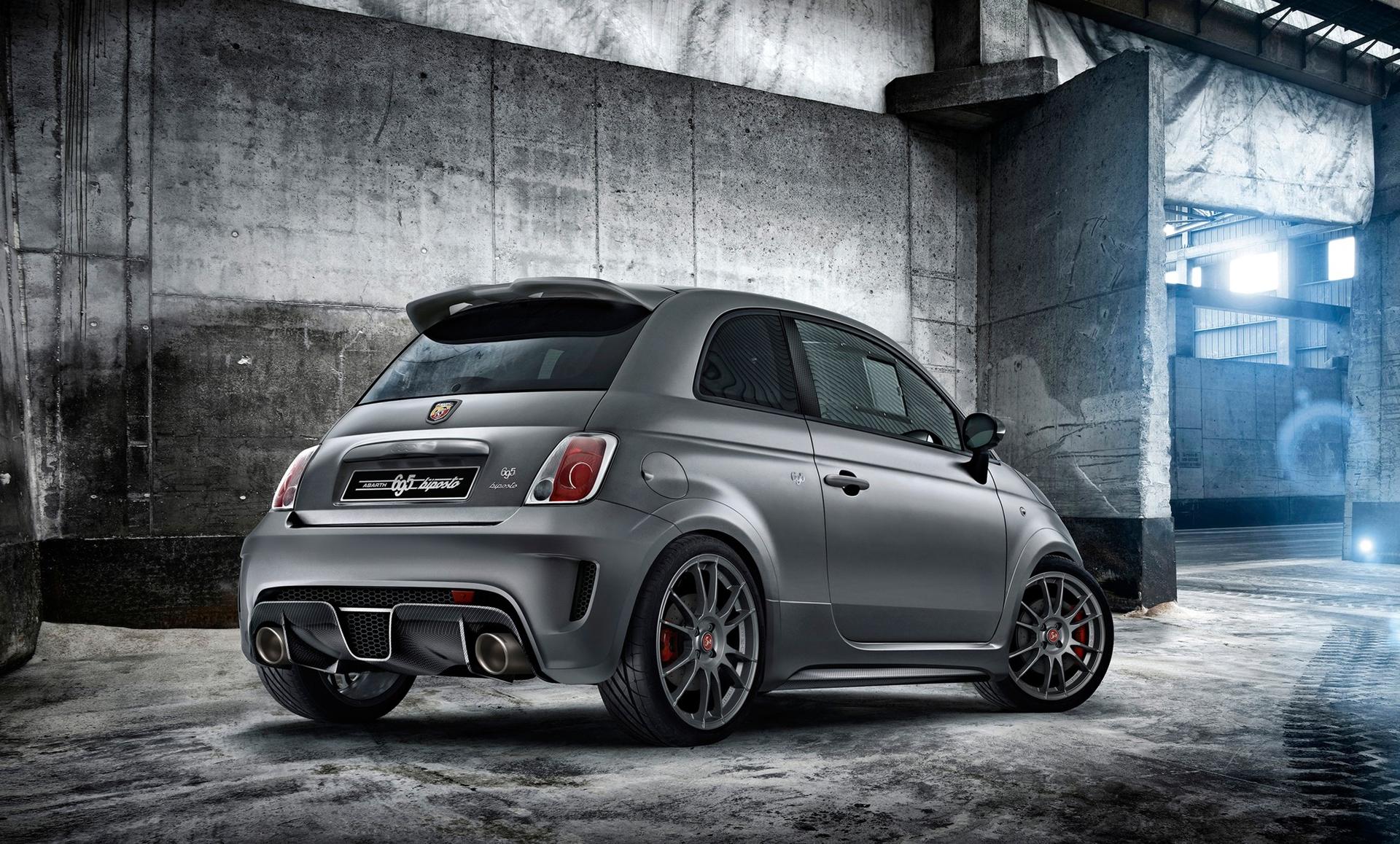 Goodwood Moving Motor Show – Abarth 695 biposto