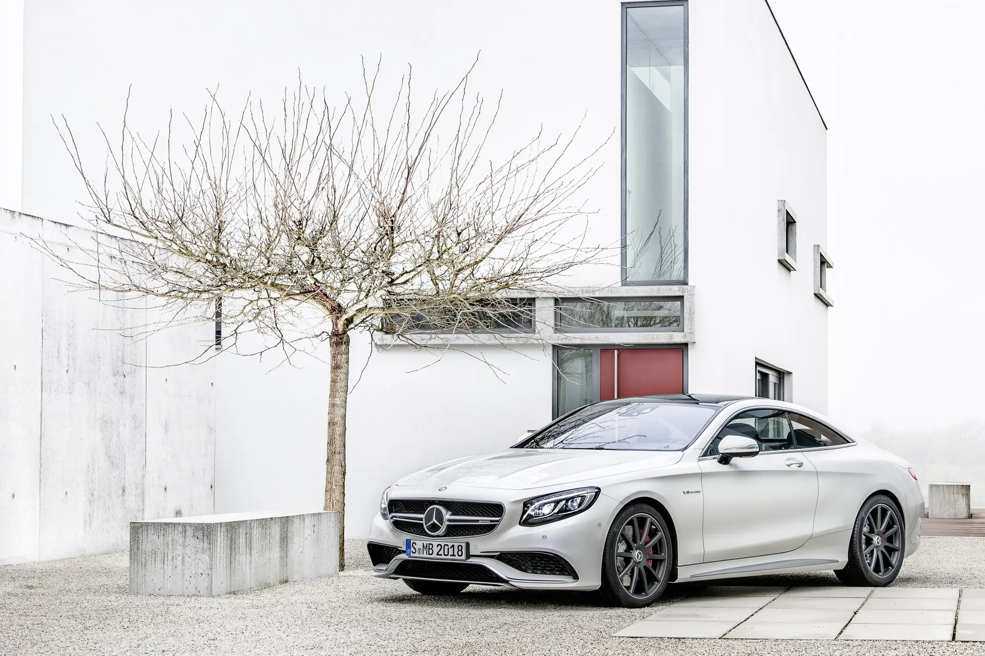 Mercedes-Benz_S_63_AMG