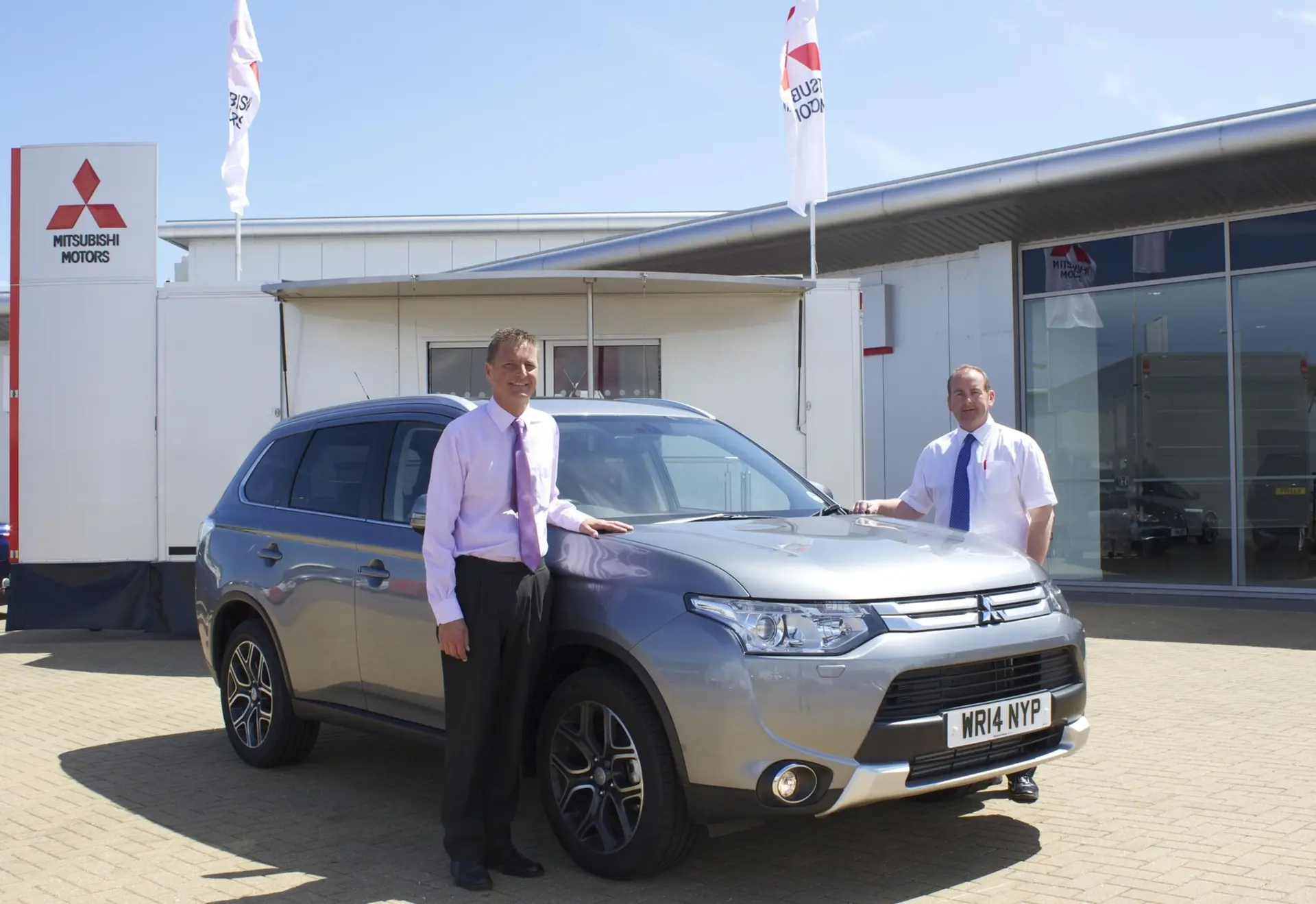 Mitsubishi_dealership_Lowestoft