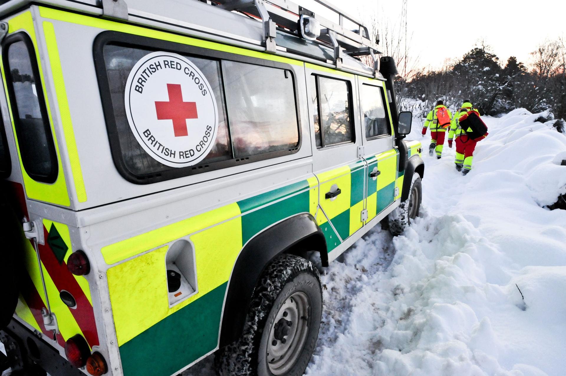 Land Rover and the Red Cross