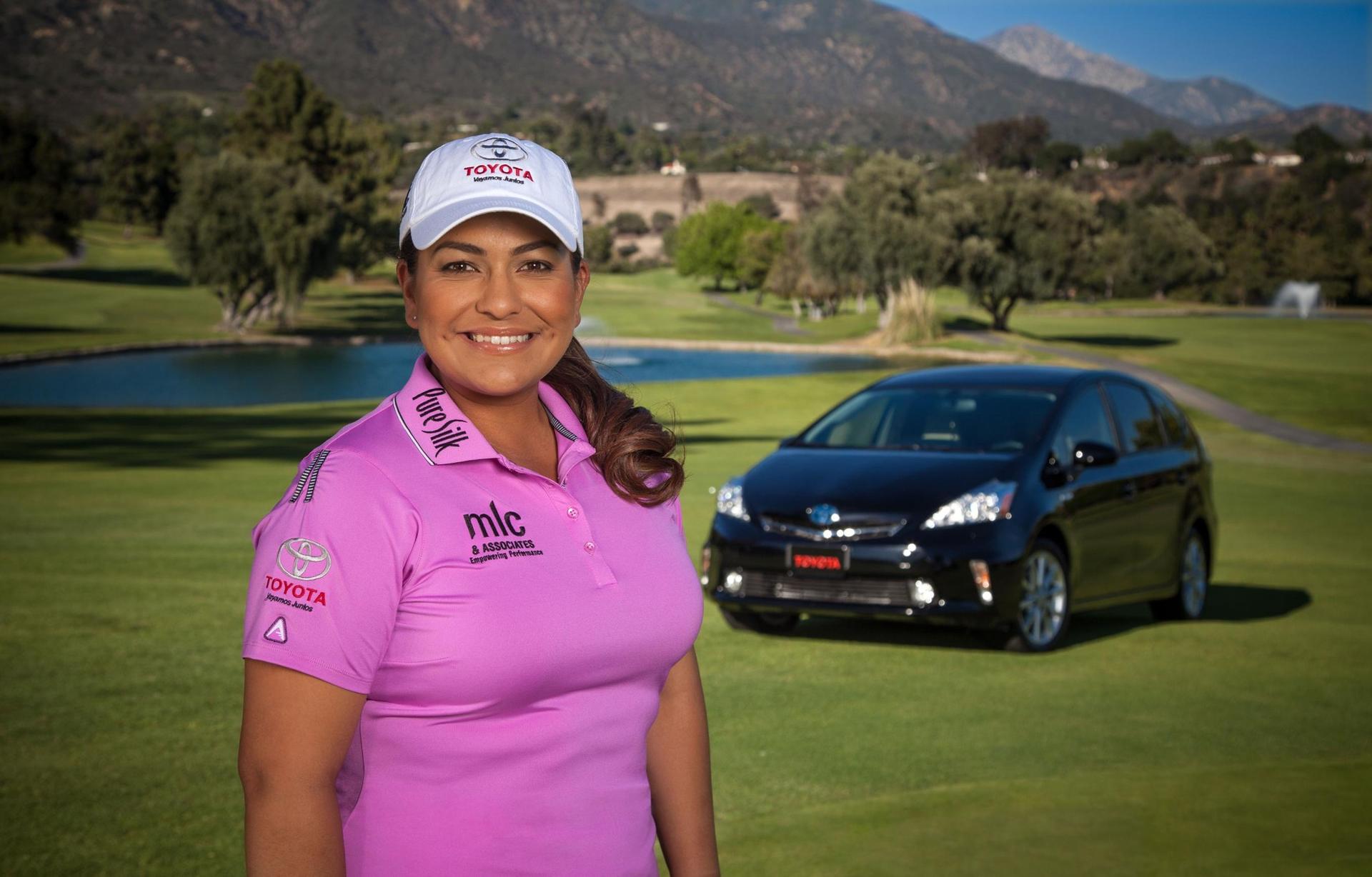 Toyota PRO GOLFER TEES OFF TO INCREASE TOYOTA GIFT TO HISPANIC SCHOLARSHIP FUND