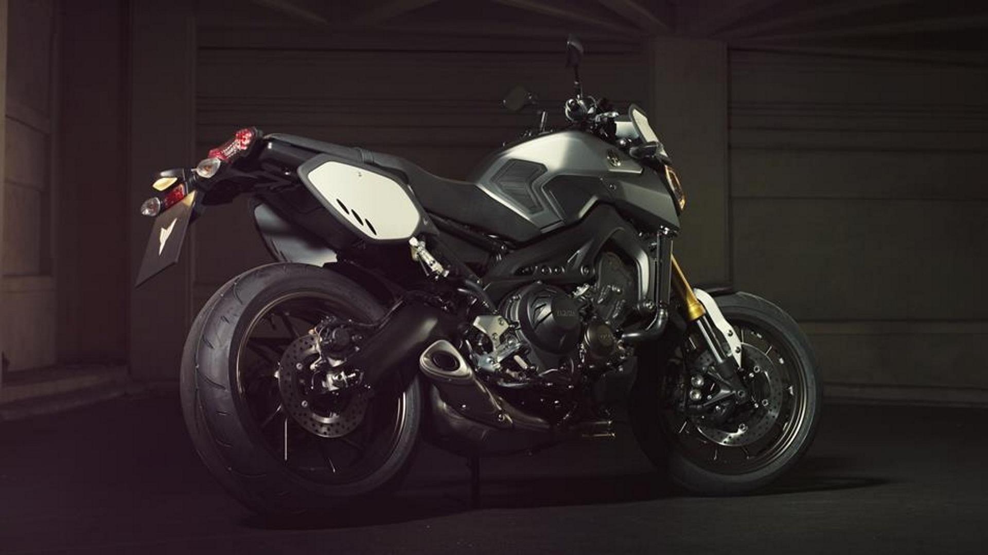 Yamaha Motorcycles MT-09 Street Tracker