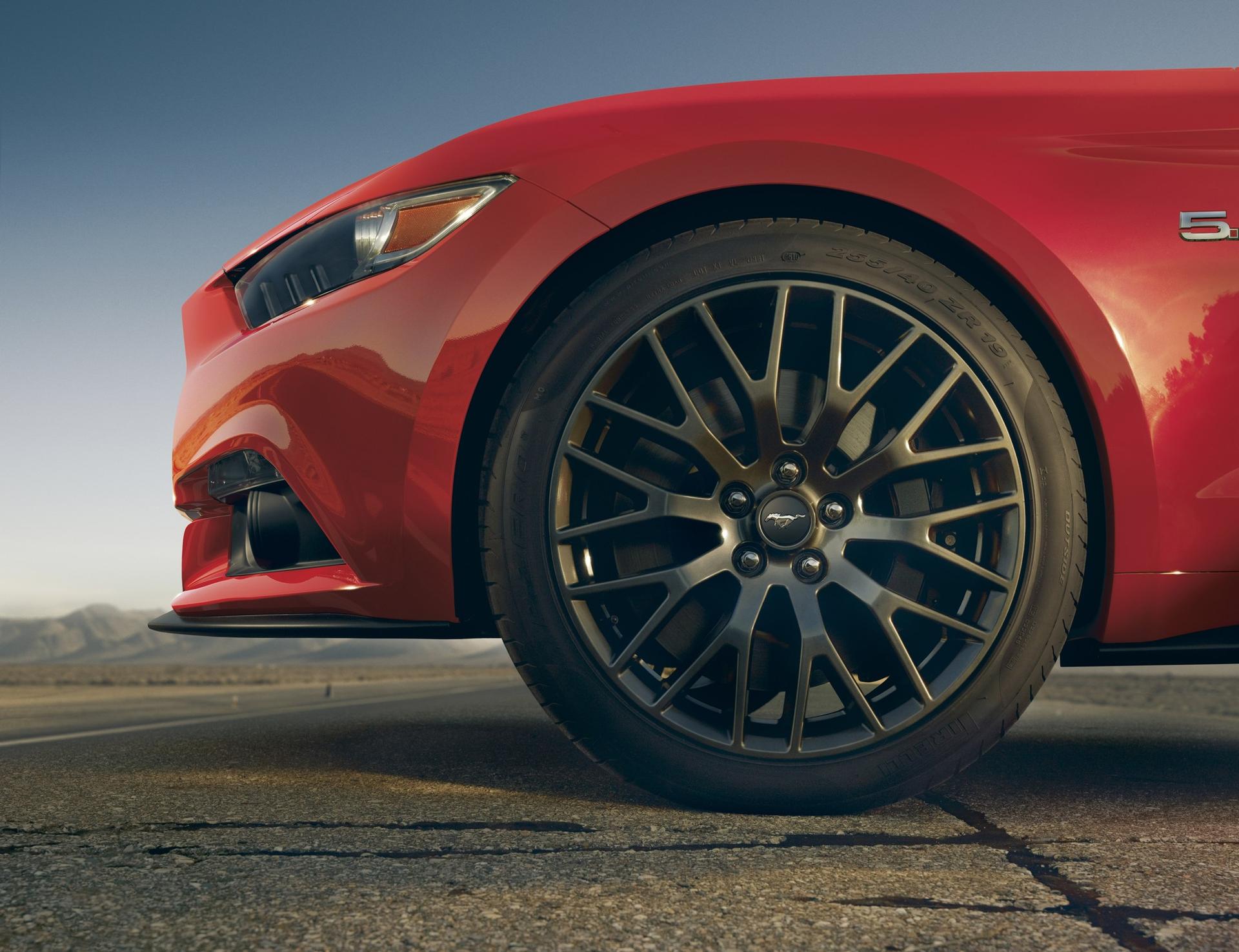 Ford Mustang Features All-New Suspension